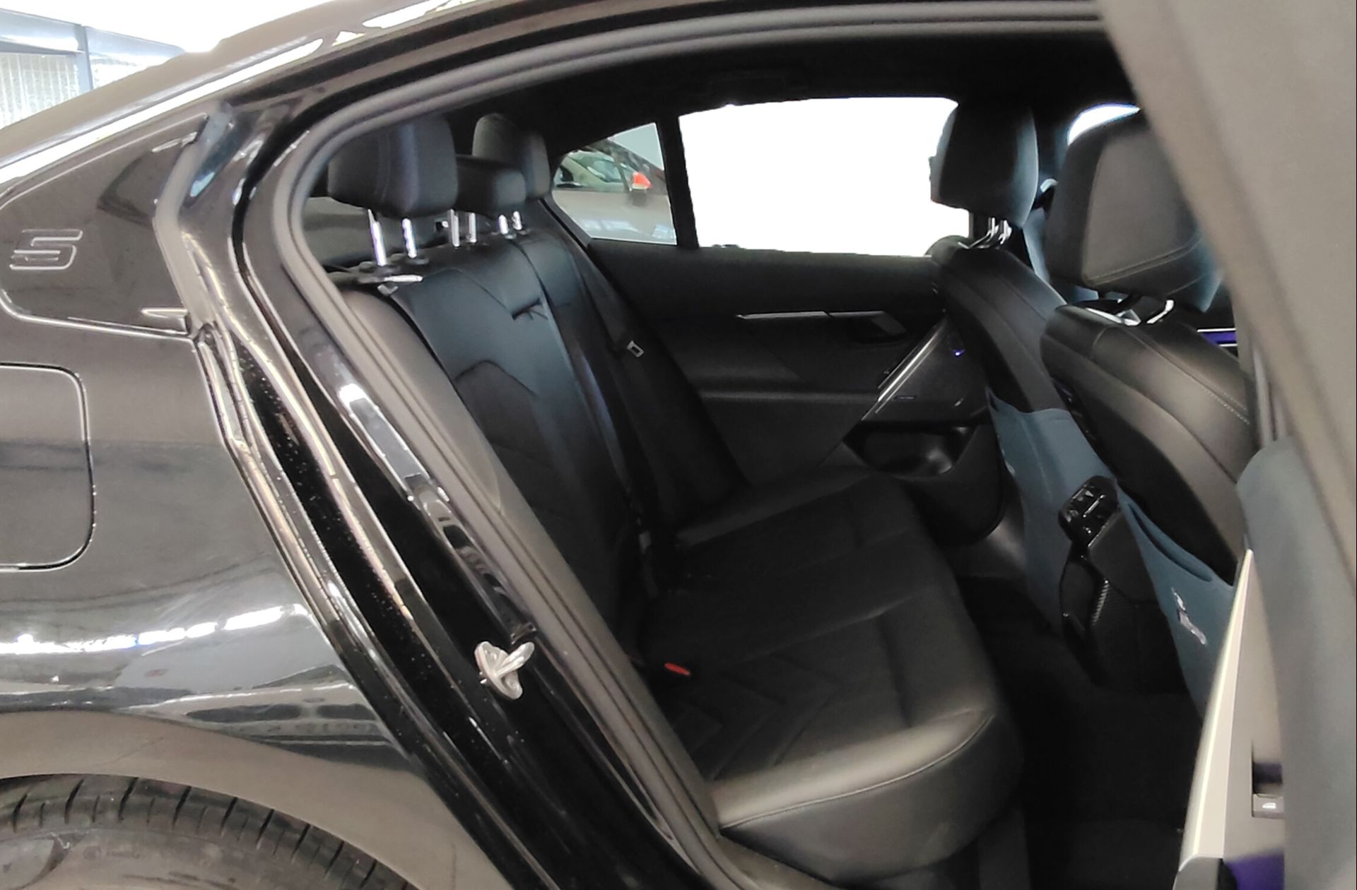 BMW Serie 5 520d Pack M - foto 18