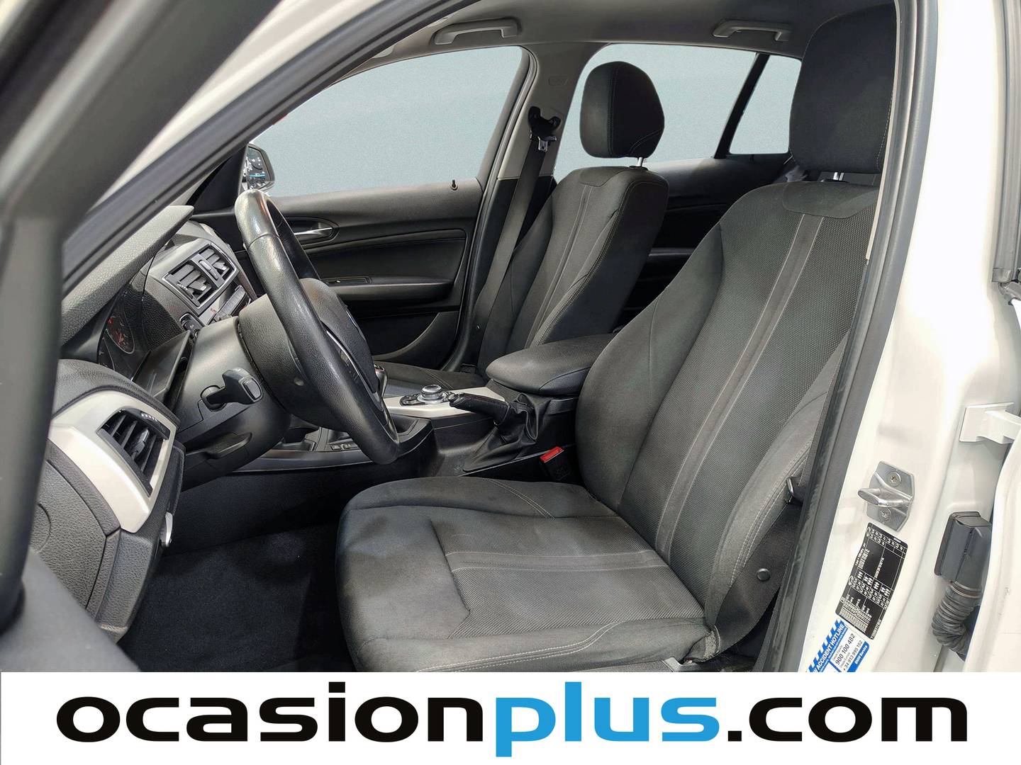 Foto asientos delanteros BMW Serie 1 BMW Serie 1 116d (116 CV)