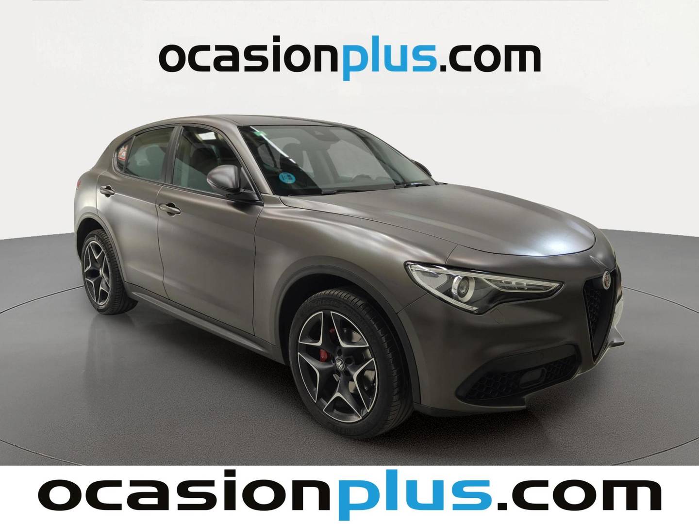 Foto delantera Alfa Romeo Stelvio Alfa Romeo Stelvio Stelvio 2.0 Gasolina Executive AWD (280 CV) derecha
