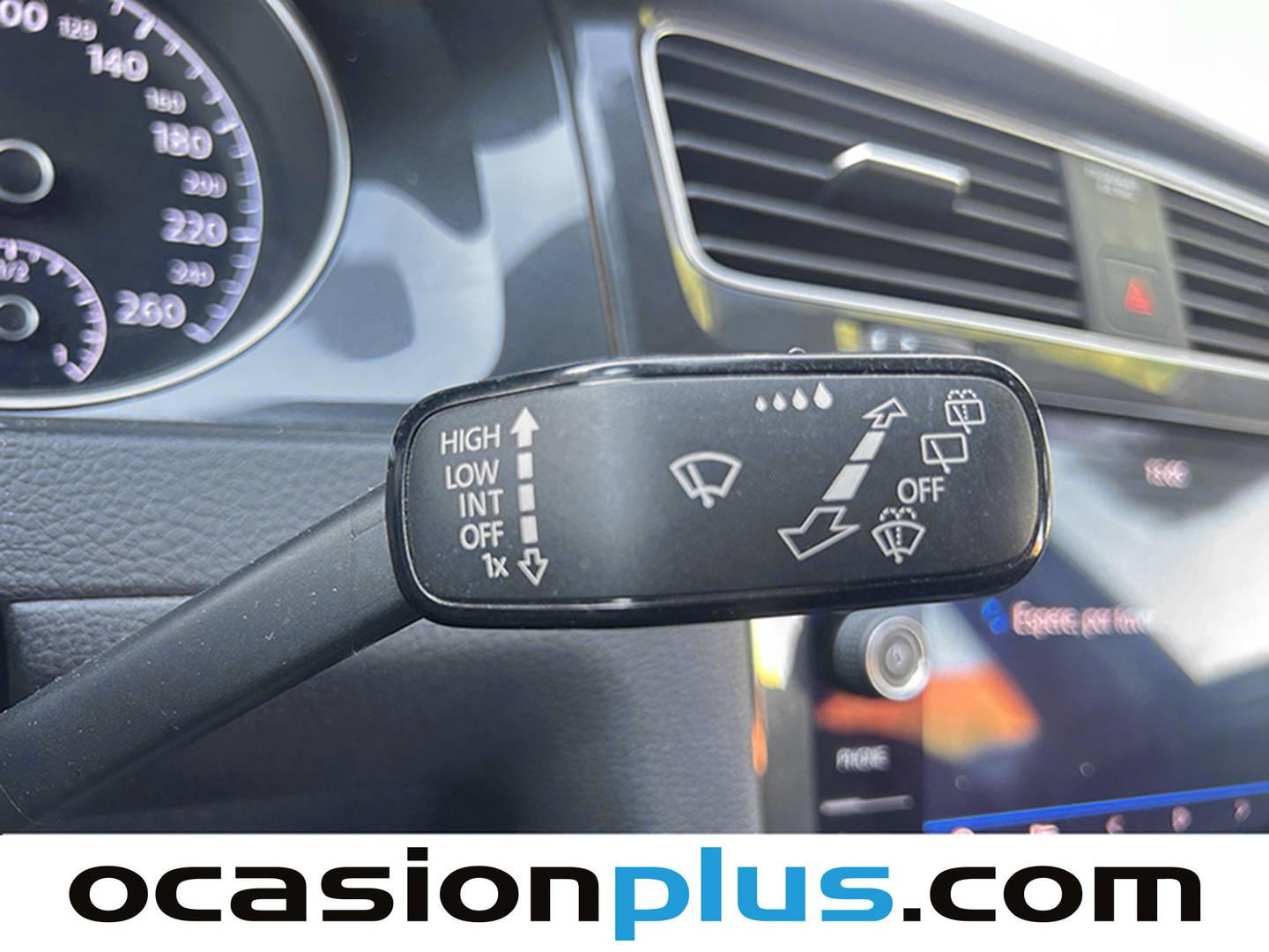 Foto Volkswagen Golf Volkswagen Golf Business 1.0 TSI (115 CV)