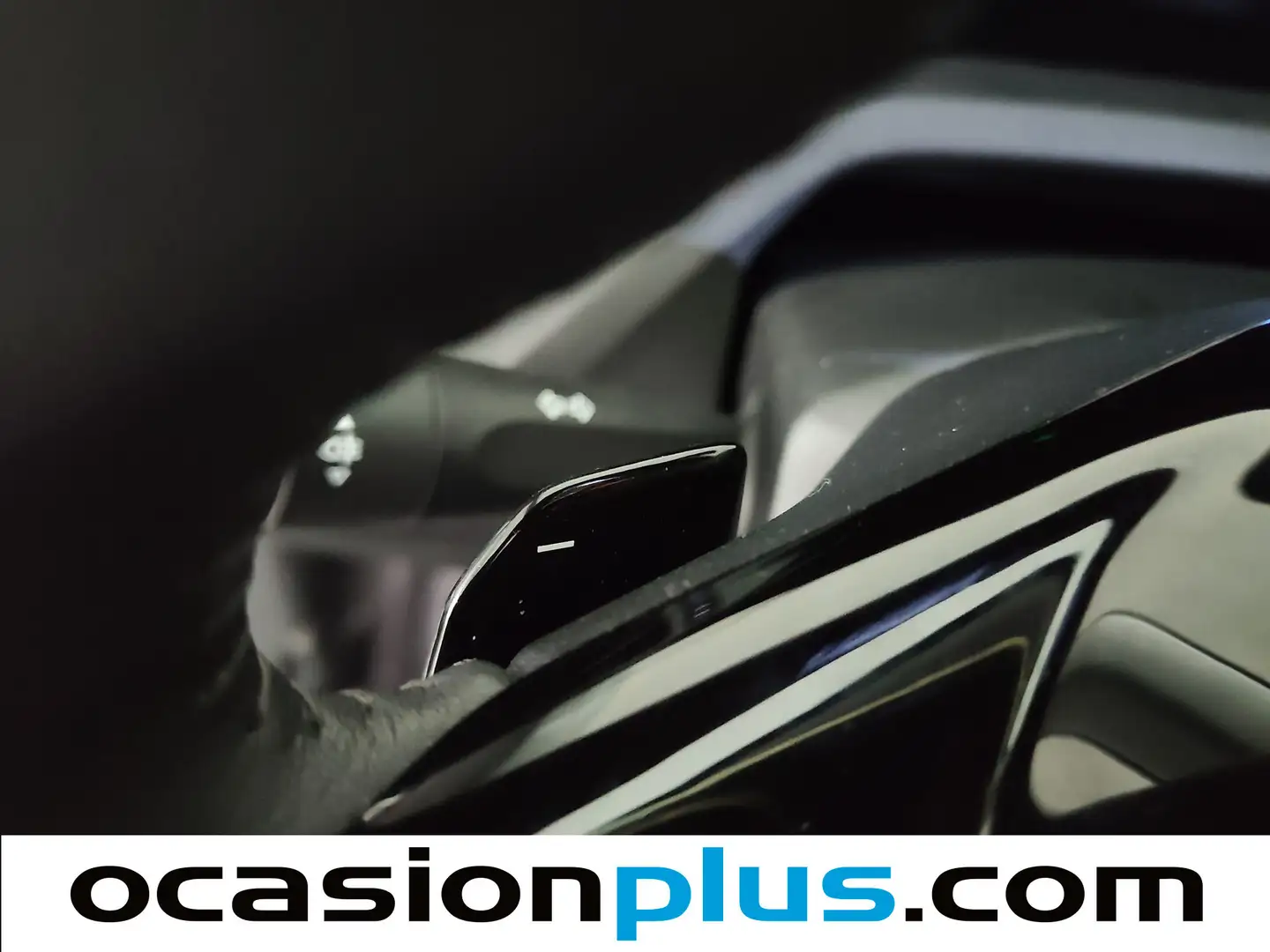 Foto Peugeot 308 Peugeot 308 Allure Hybrid eDCS6 (145 CV)