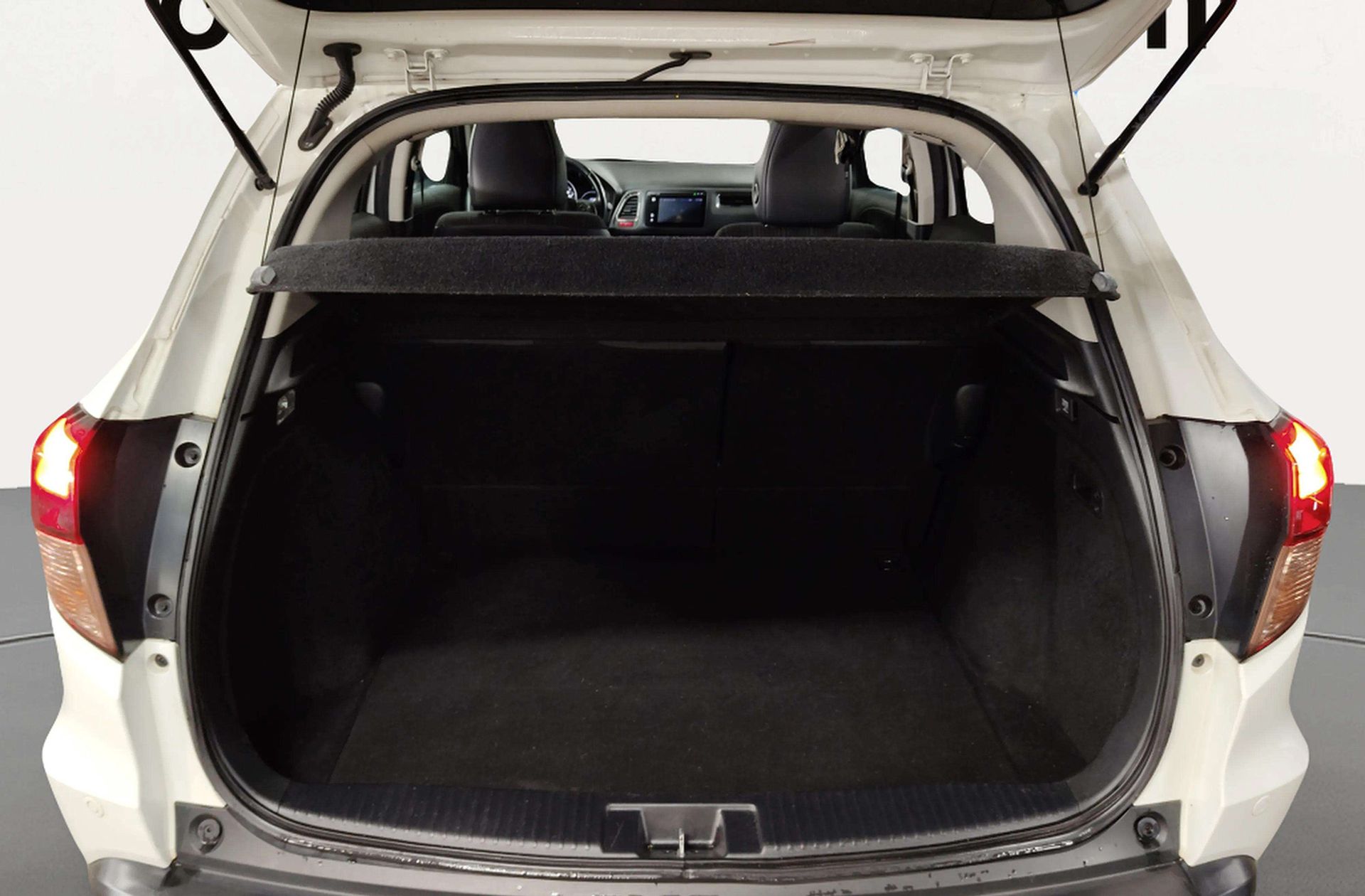Honda HR-V 1.6 i-DTEC Executive - foto 17