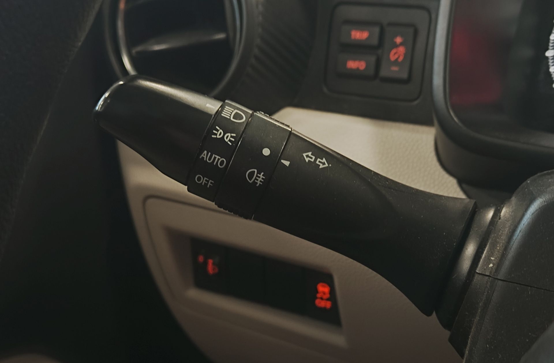 Suzuki Ignis 1.2 GLE - foto 22
