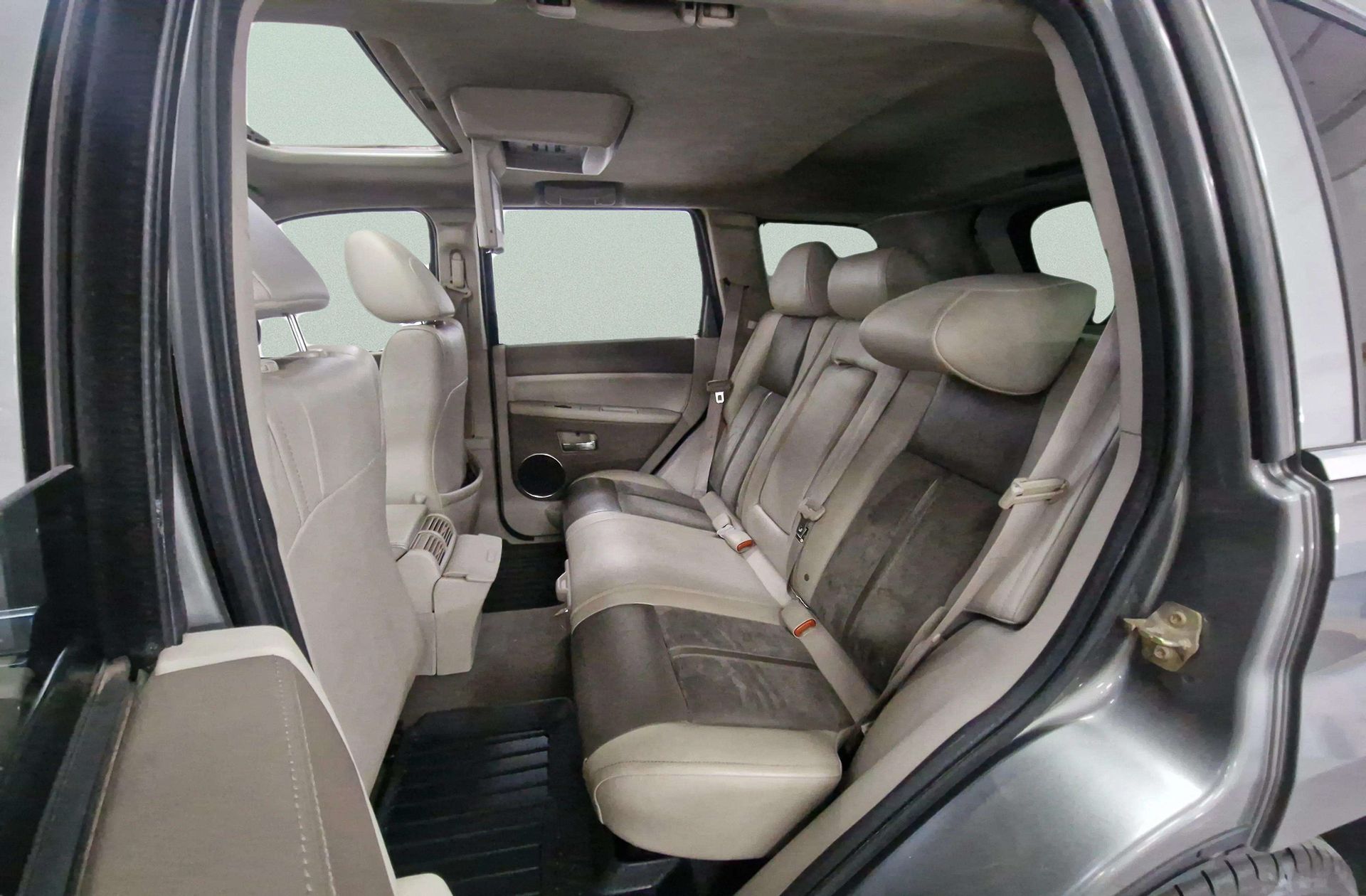 Jeep Grand Cherokee 3.0 V6 CRD Overland 4x4 - foto 17