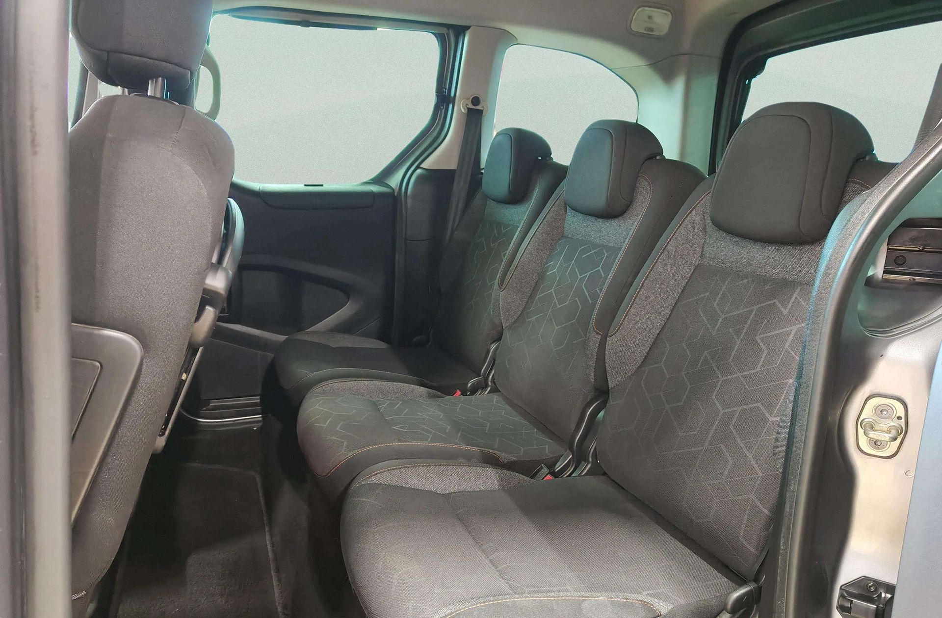 Peugeot Partner Tepee BlueHDi 120 Style - foto 13