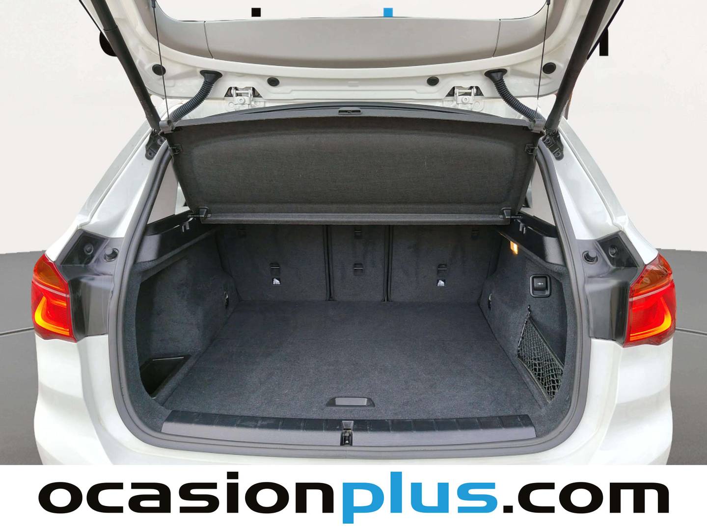 Fotos maletero BMW X1 BMW X1 sDrive18d (150 CV)