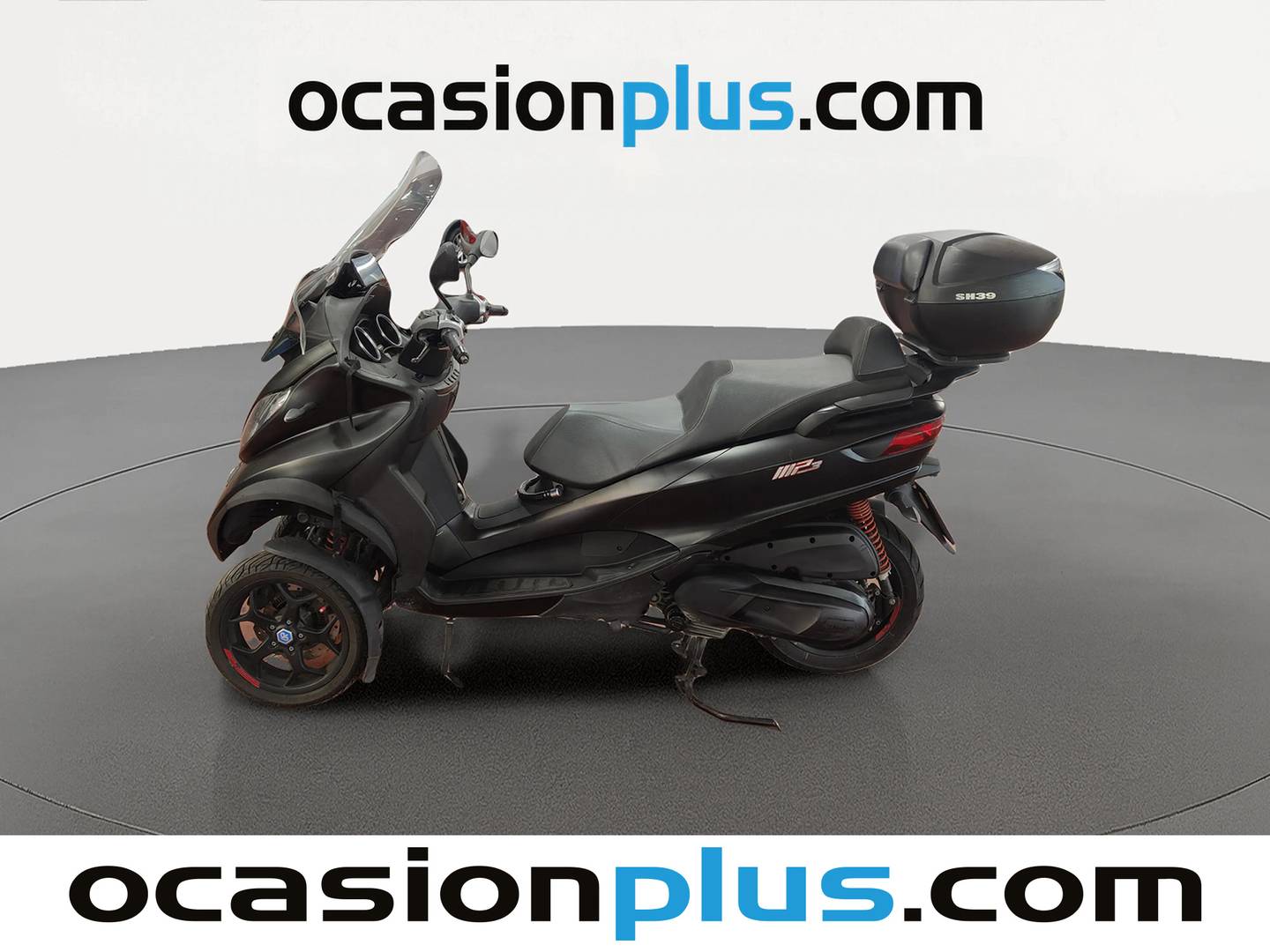 Foto trasera Piaggio MP3 350 LT Piaggio MP3 350 LT (31CV) derecha