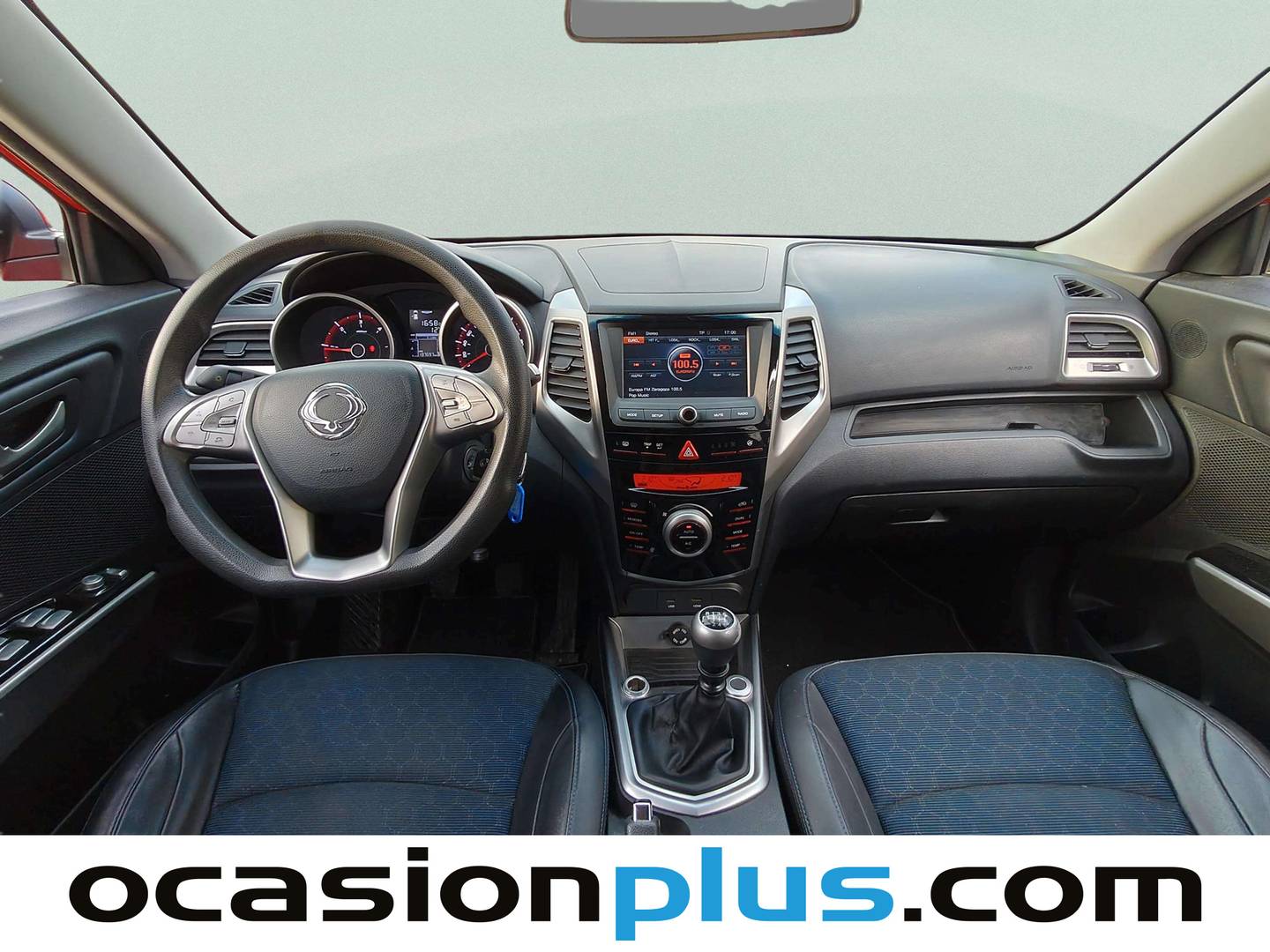 Foto SsangYong Tivoli Ssangyong Tivoli D16T Premium 4x2 (115 CV)