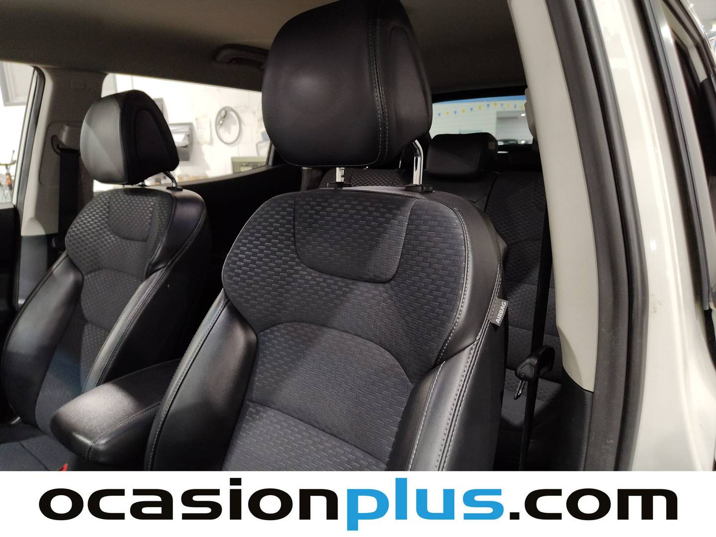 Extras y acabados del SsangYong Korando SsangYong Korando D16T Urban Plus Auto (136 CV)
