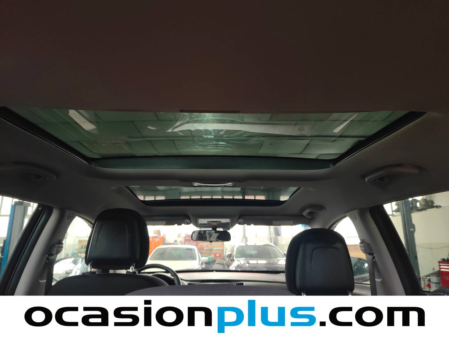 Extras y acabados del KIA Sportage Kia Sportage 1.7 CRDI VGT Drive 4x2 (115 CV)