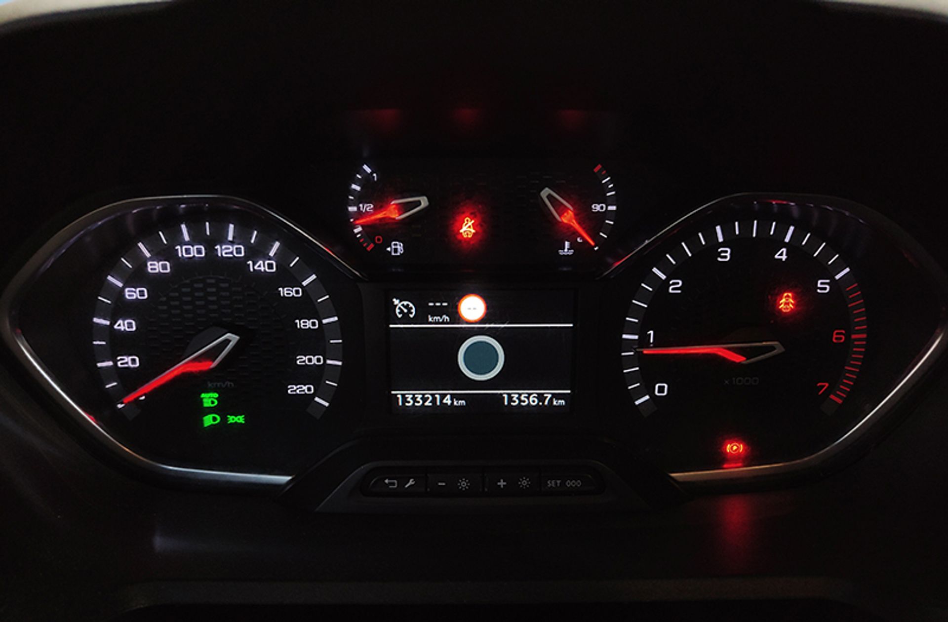 Peugeot Rifter GT Line Long BlueHDi - foto 24