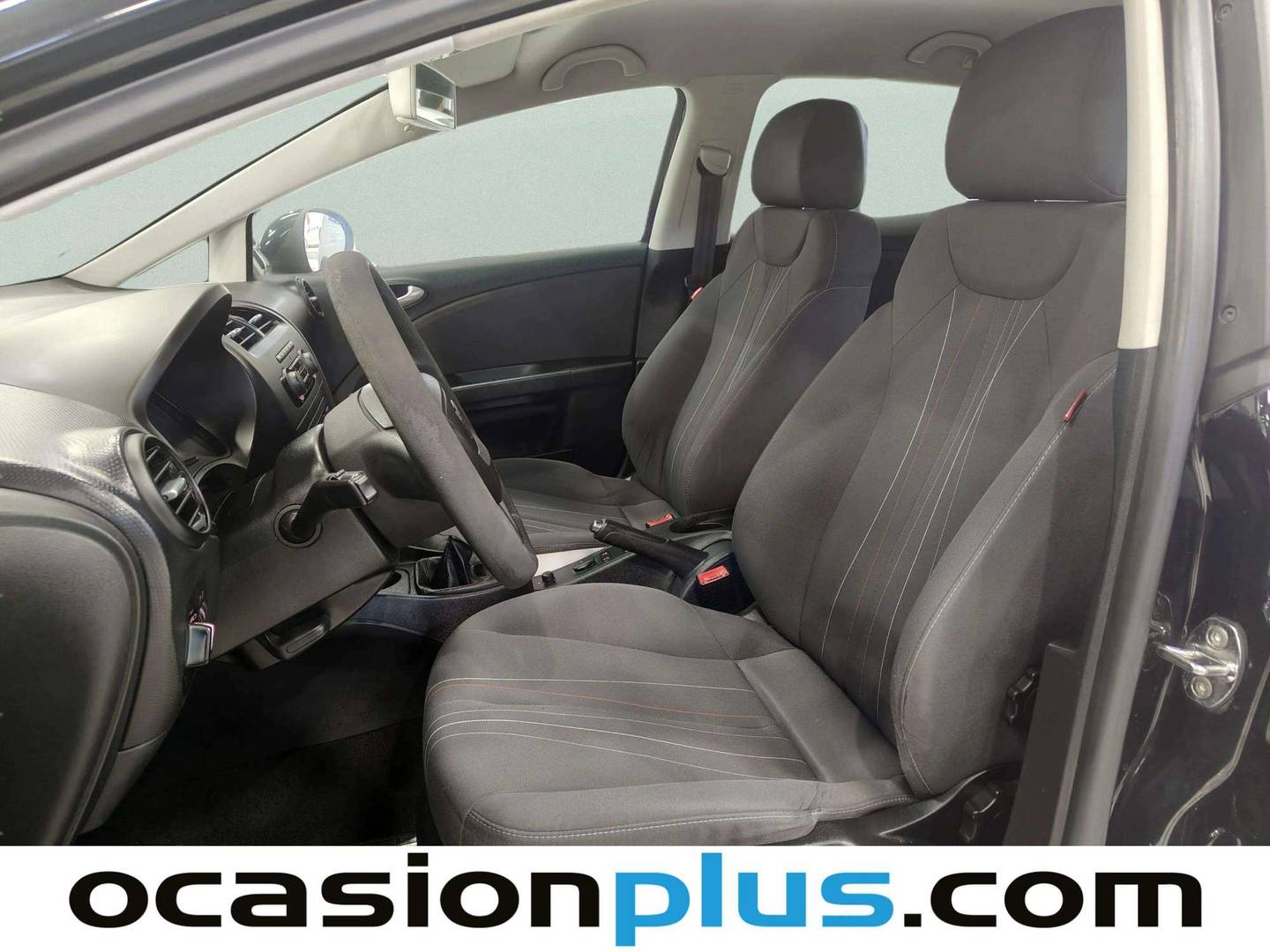Foto asientos delanteros Seat León Seat León 1.2 TSI Reference Copa (105 CV)