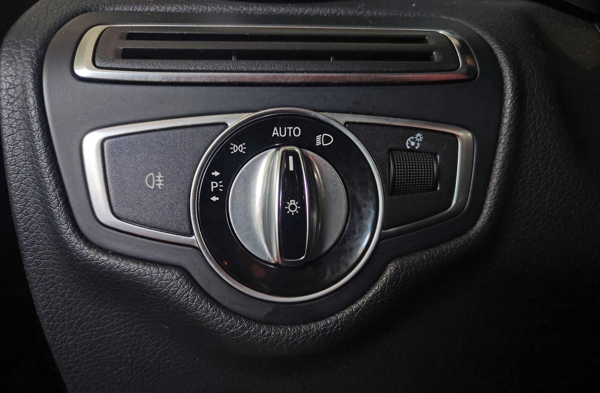 Mercedes-Benz GLC Mercedes GLC 220 d Exclusive 4Matic - foto 18