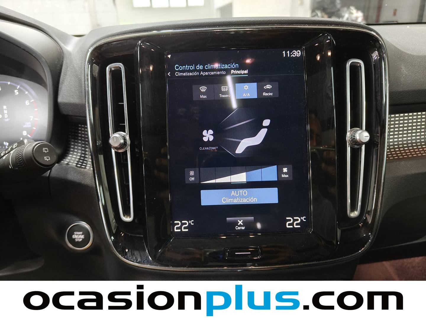Volvo XC40 Volvo XC40 T2 R-Design Auto (129 CV) gasolina