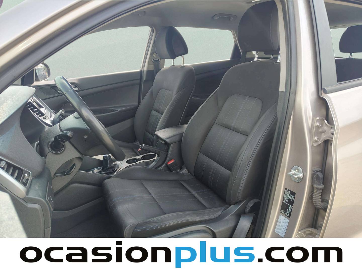 Foto asientos delanteros Hyundai Tucson Hyundai Tucson Tucson 1.6 GDI BlueDrive Essence 4x2 (131 CV)