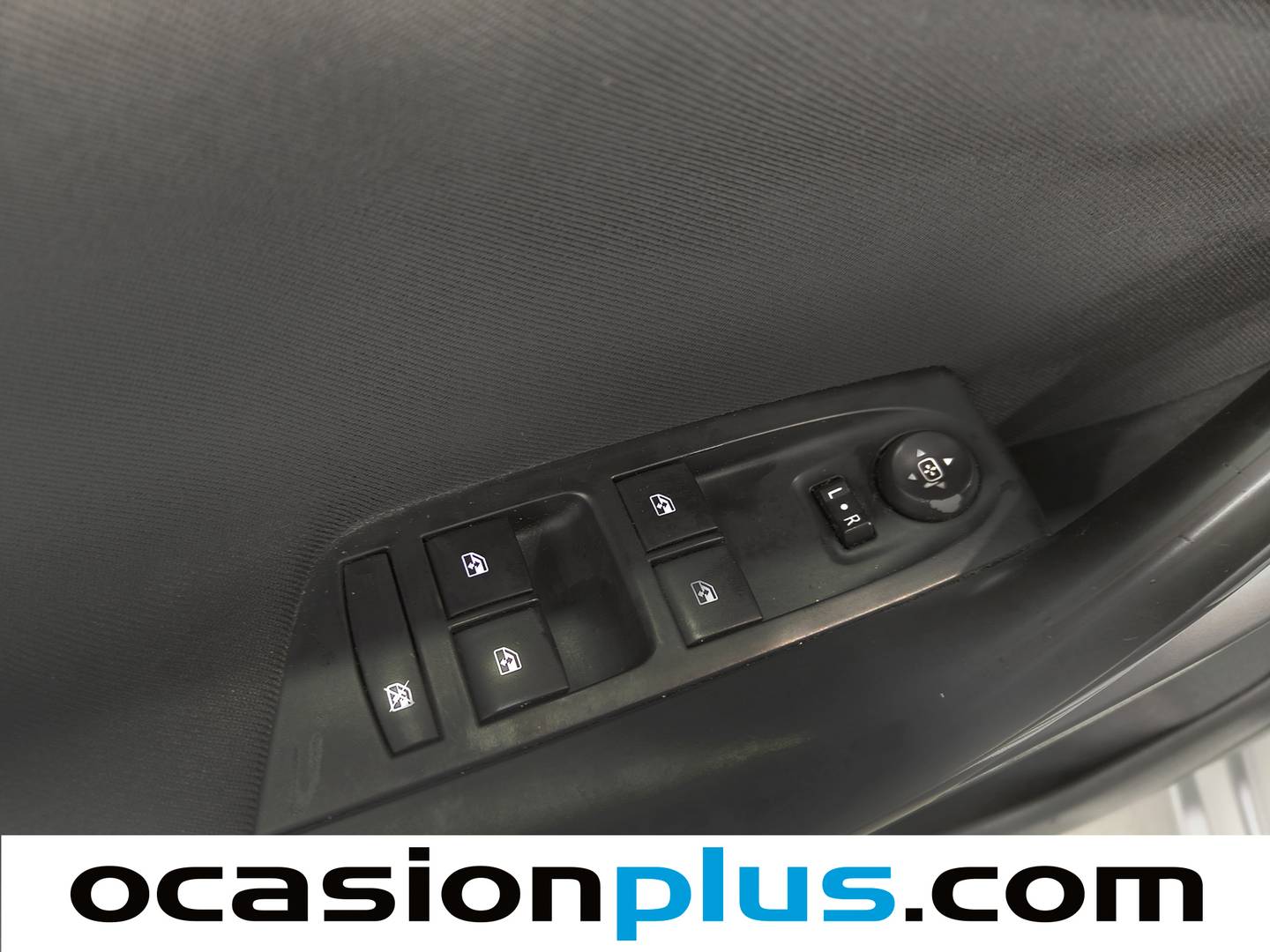 Foto Opel Astra Opel Astra Sports Tourer 1.6 CDTI Business + (110 CV)