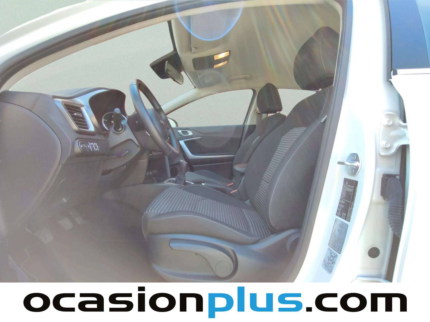 Foto asientos delanteros KIA XCeed KIA XCeed 1.0 T-GDi Drive (100 CV)