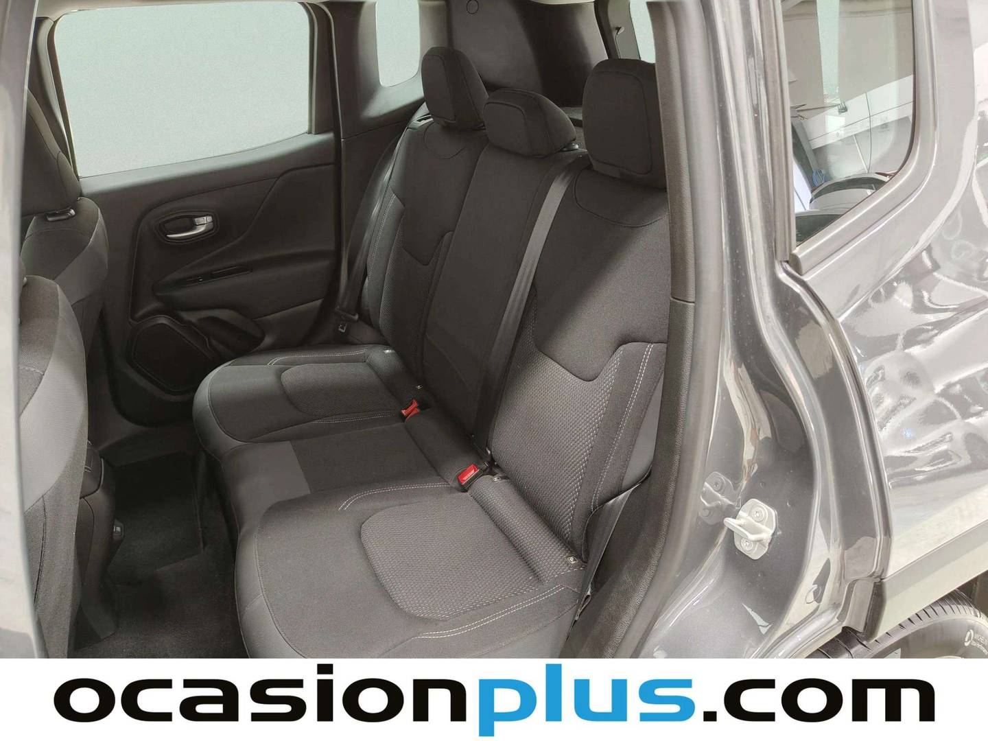 Foto asientos traseros Jeep Renegade Jeep Renegade eHybrid 1.5 Limited ATX 96 kW (130 CV)