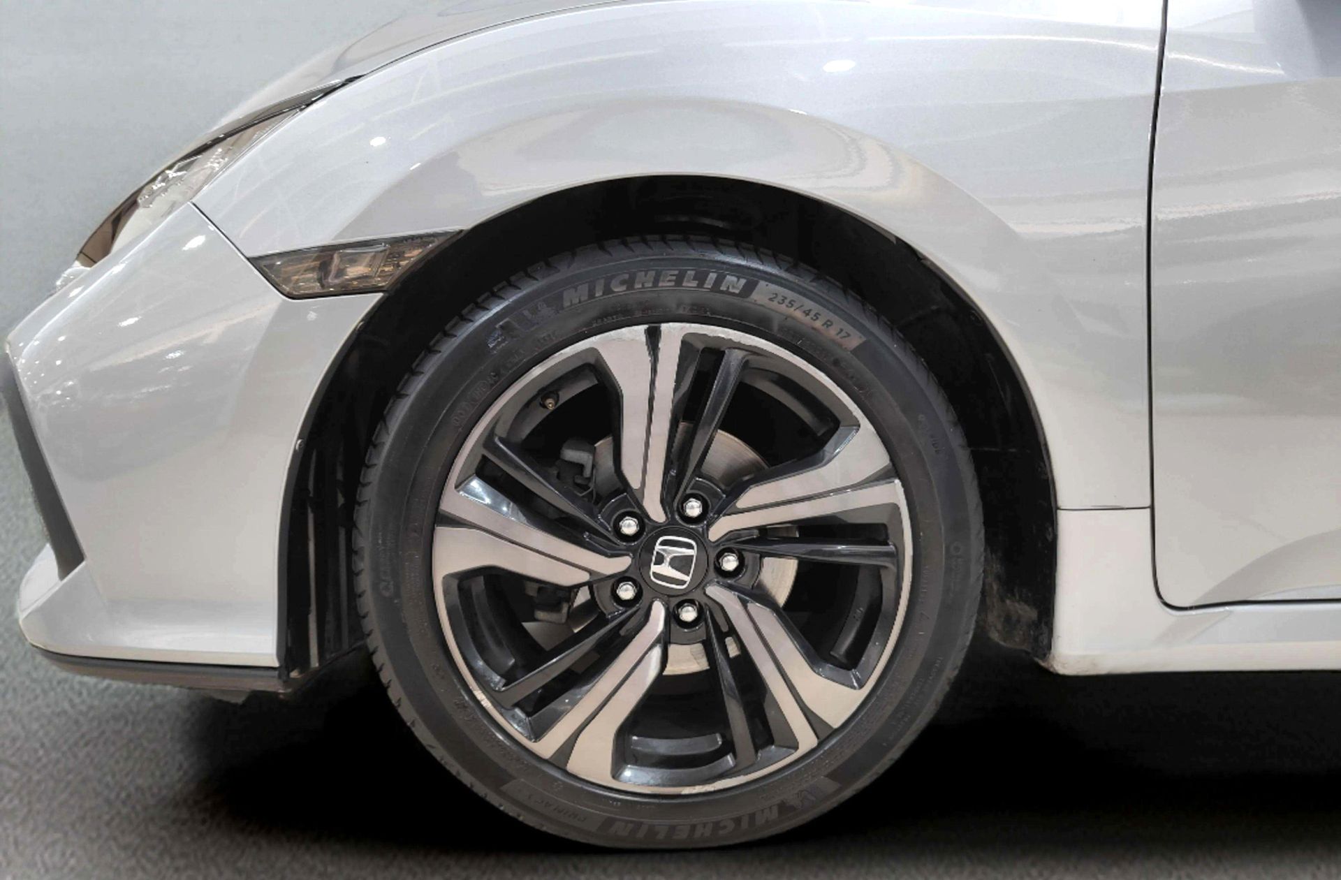 Honda Civic 1.0 I-VTEC Turbo Executive CVT - foto 40