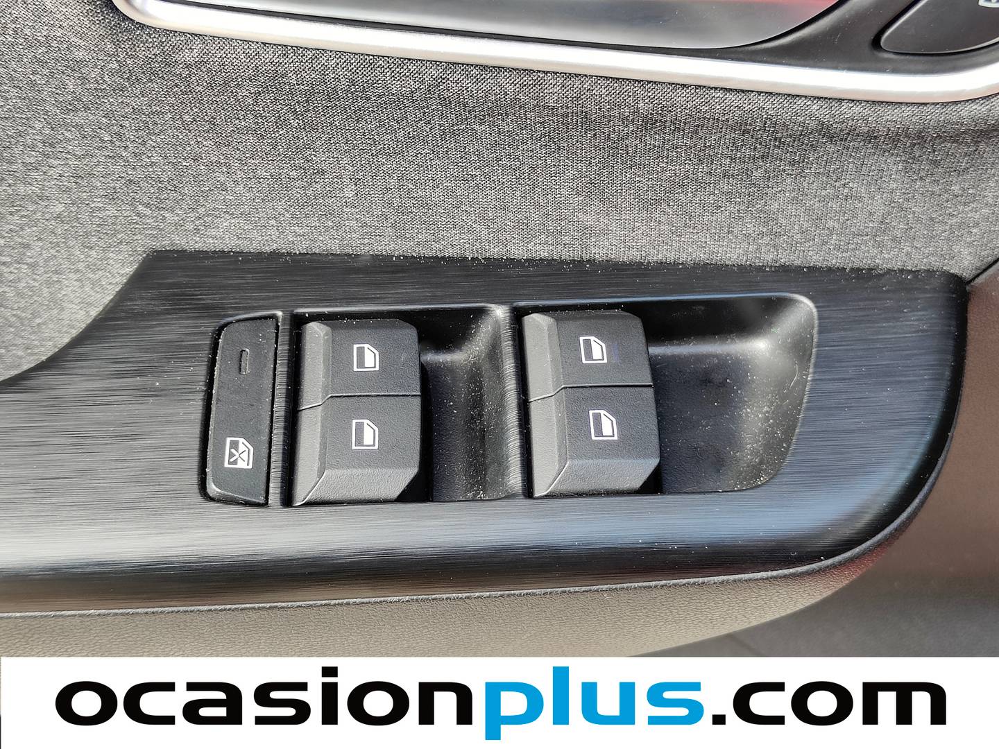 MG ZS MG ZS 1.5 Hybrid+ Standard (197 CV) híbrido