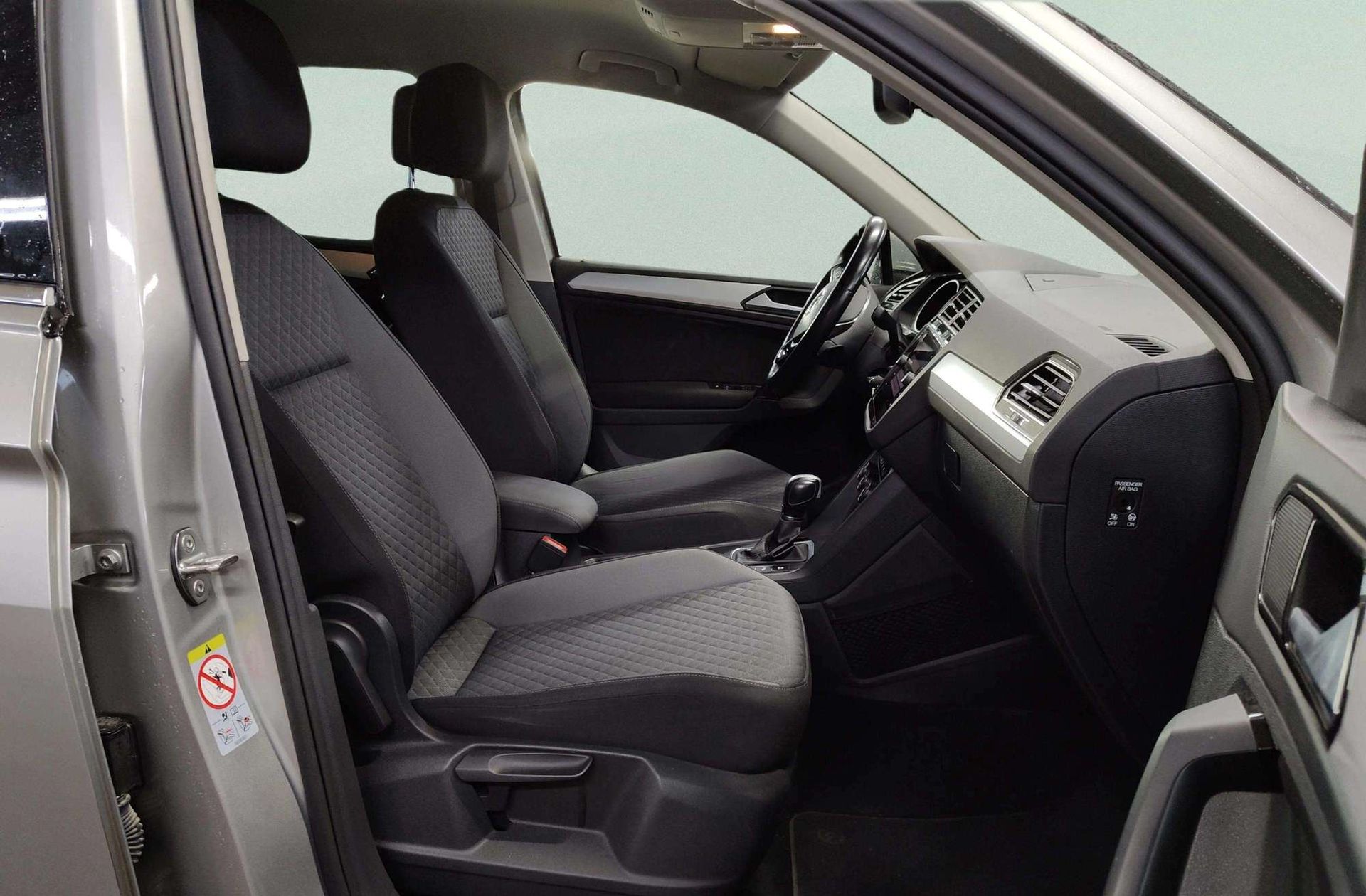 Volkswagen Tiguan Advance 2.0 TDI DSG - foto 25