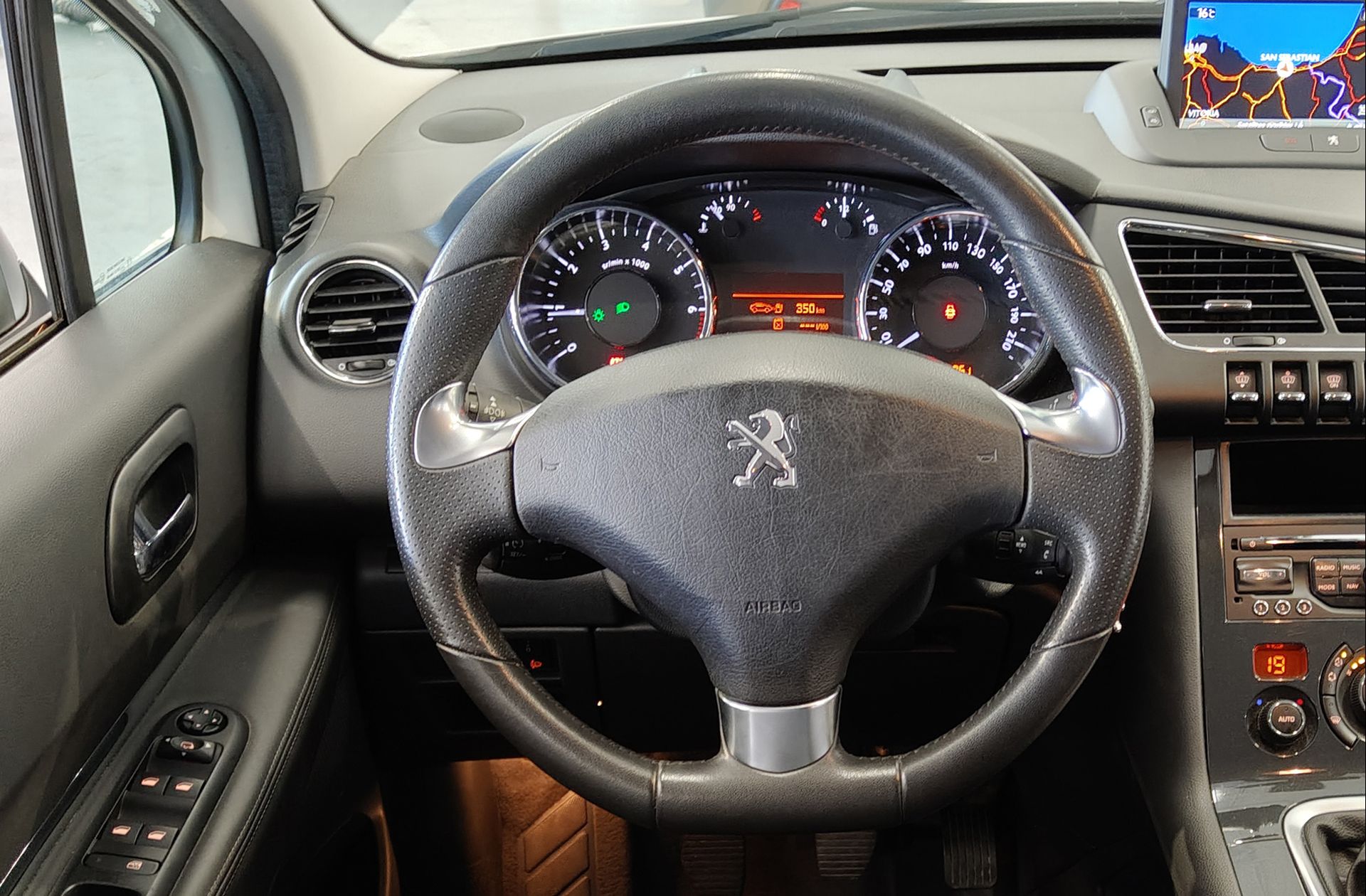 Peugeot 3008 PureTech 130 Allure - foto 19