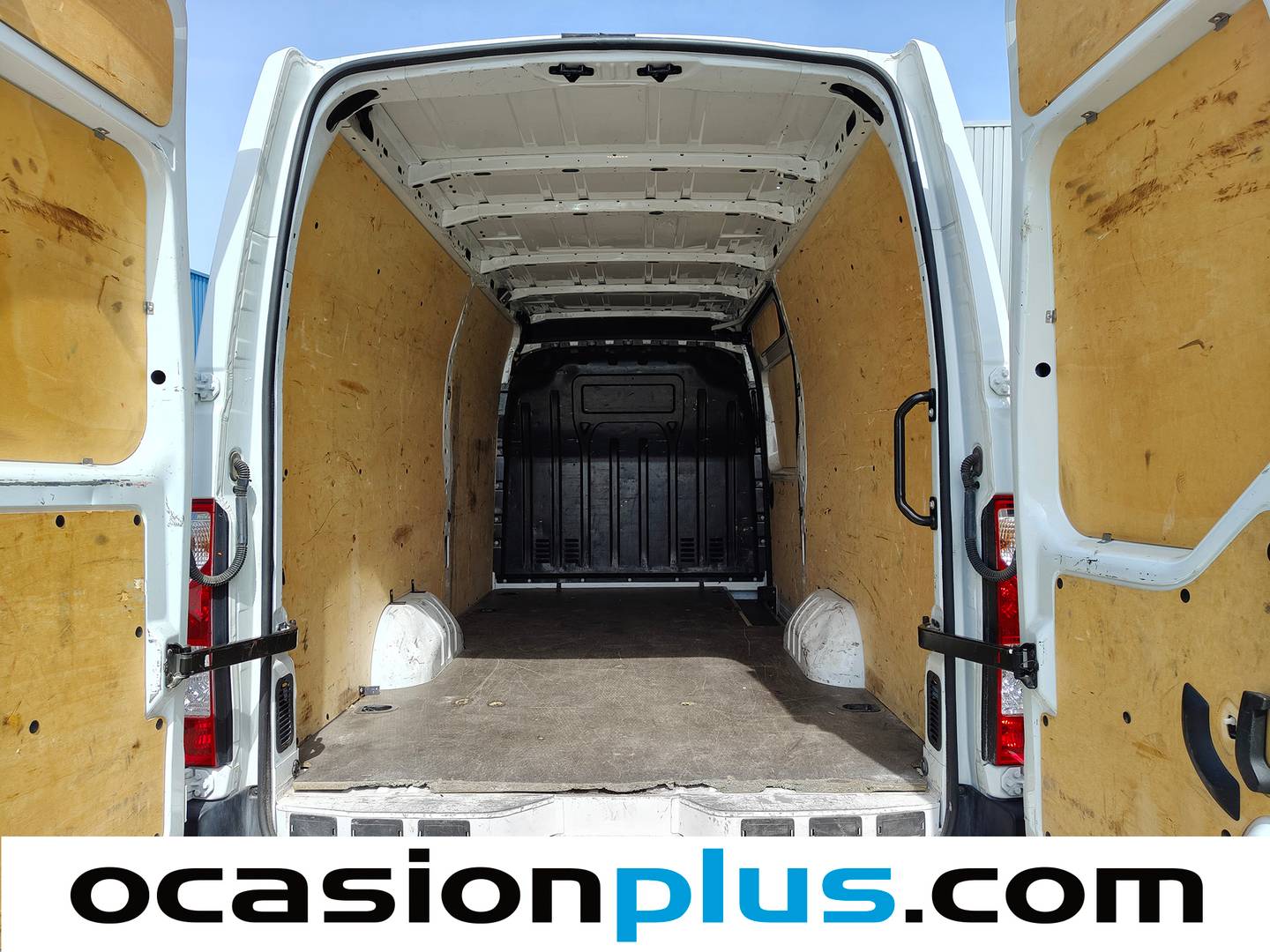 Fotos maletero Renault Master Renault Master Furgon Furgon L3H2 3500 Energy RG dCi  (145 CV)