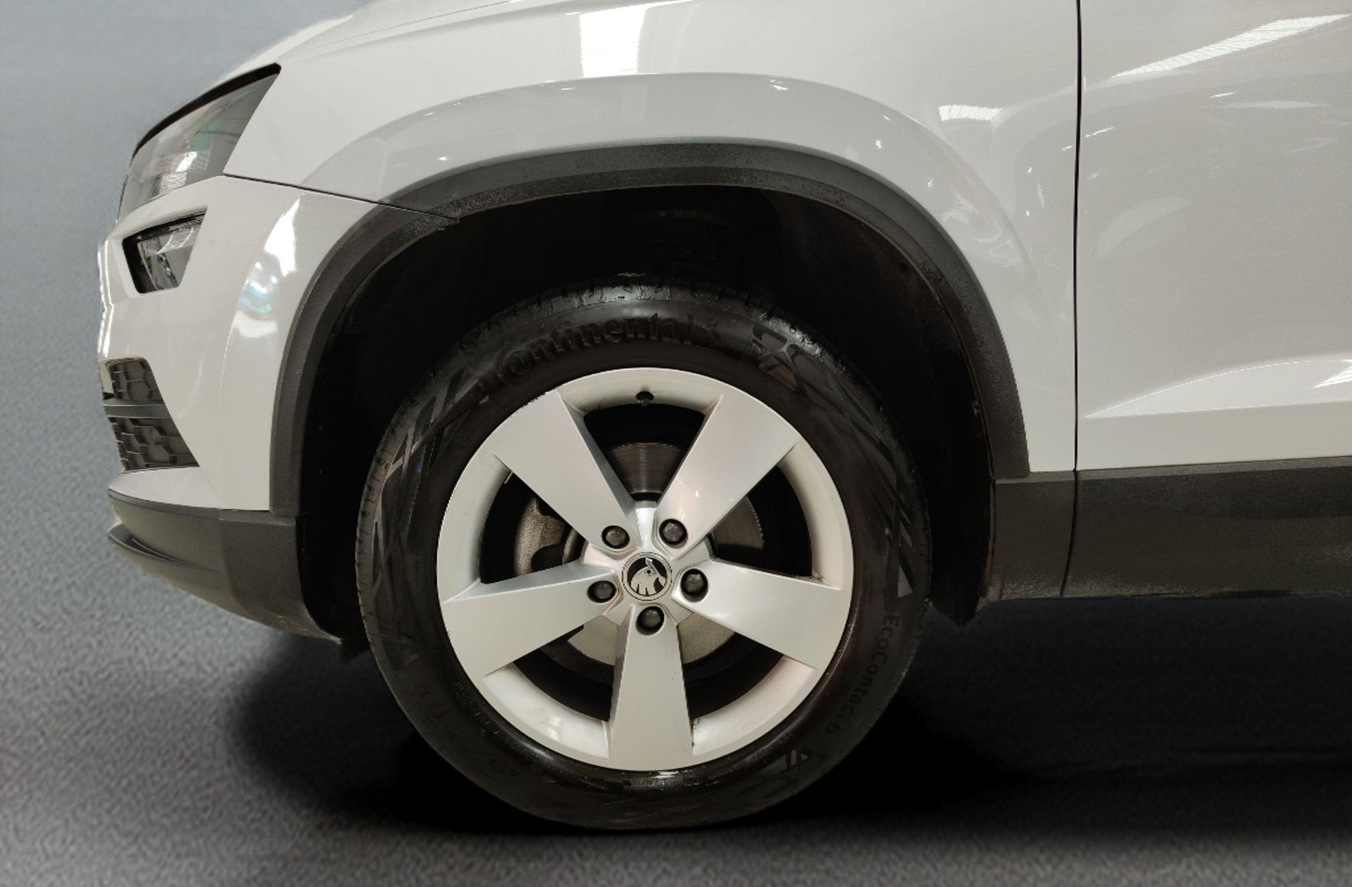 Škoda Karoq 1.5 TSI ACT Ambition DSG - foto 38
