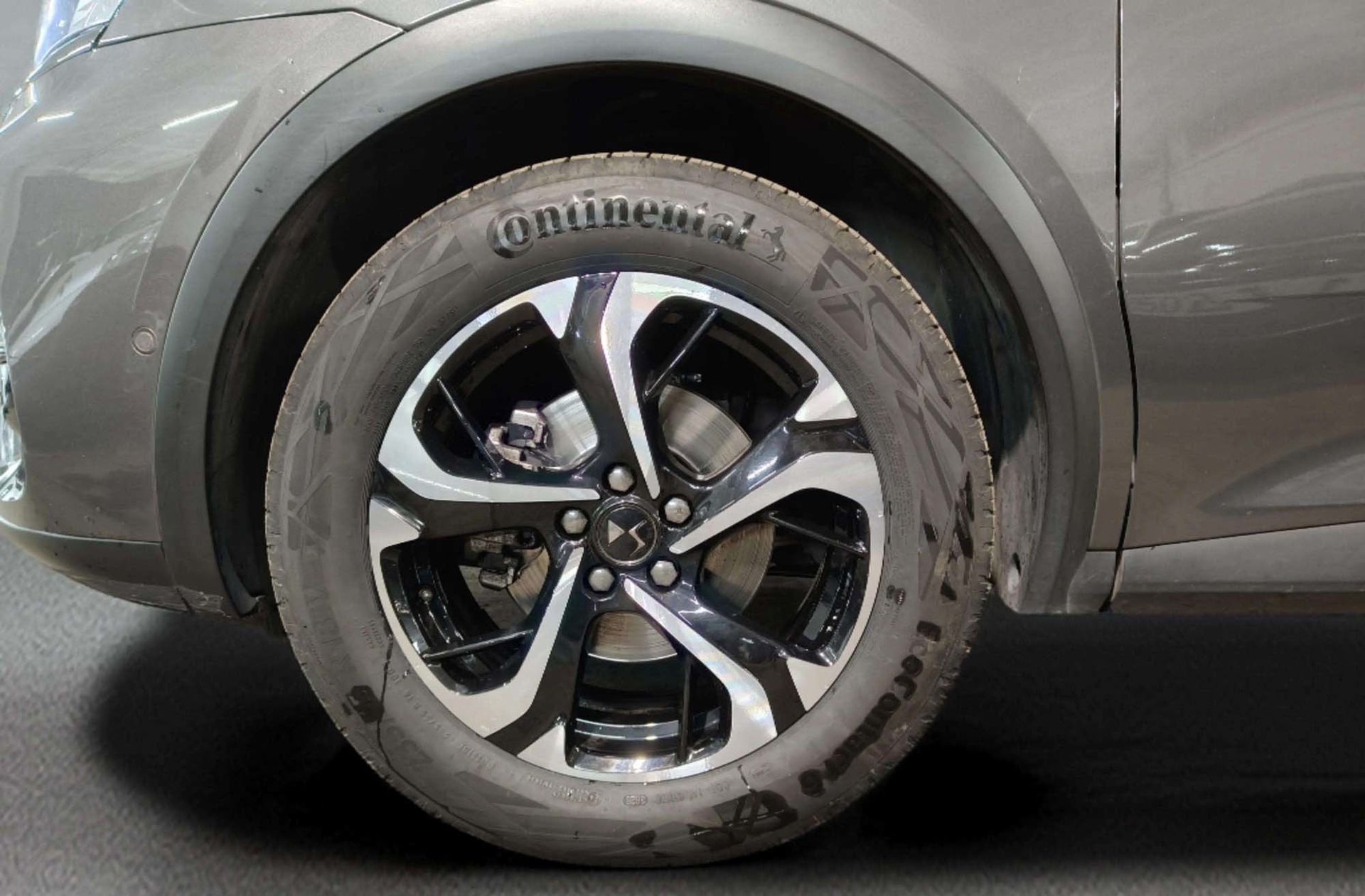 DS DS 7 Crossback PureTech 180 So Chic - foto 28