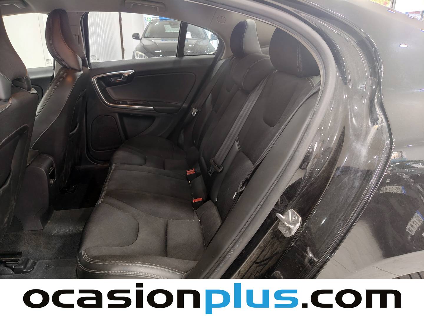 Foto asientos traseros Volvo S60 Volvo S60 D3 Momentum Auto (150 CV)