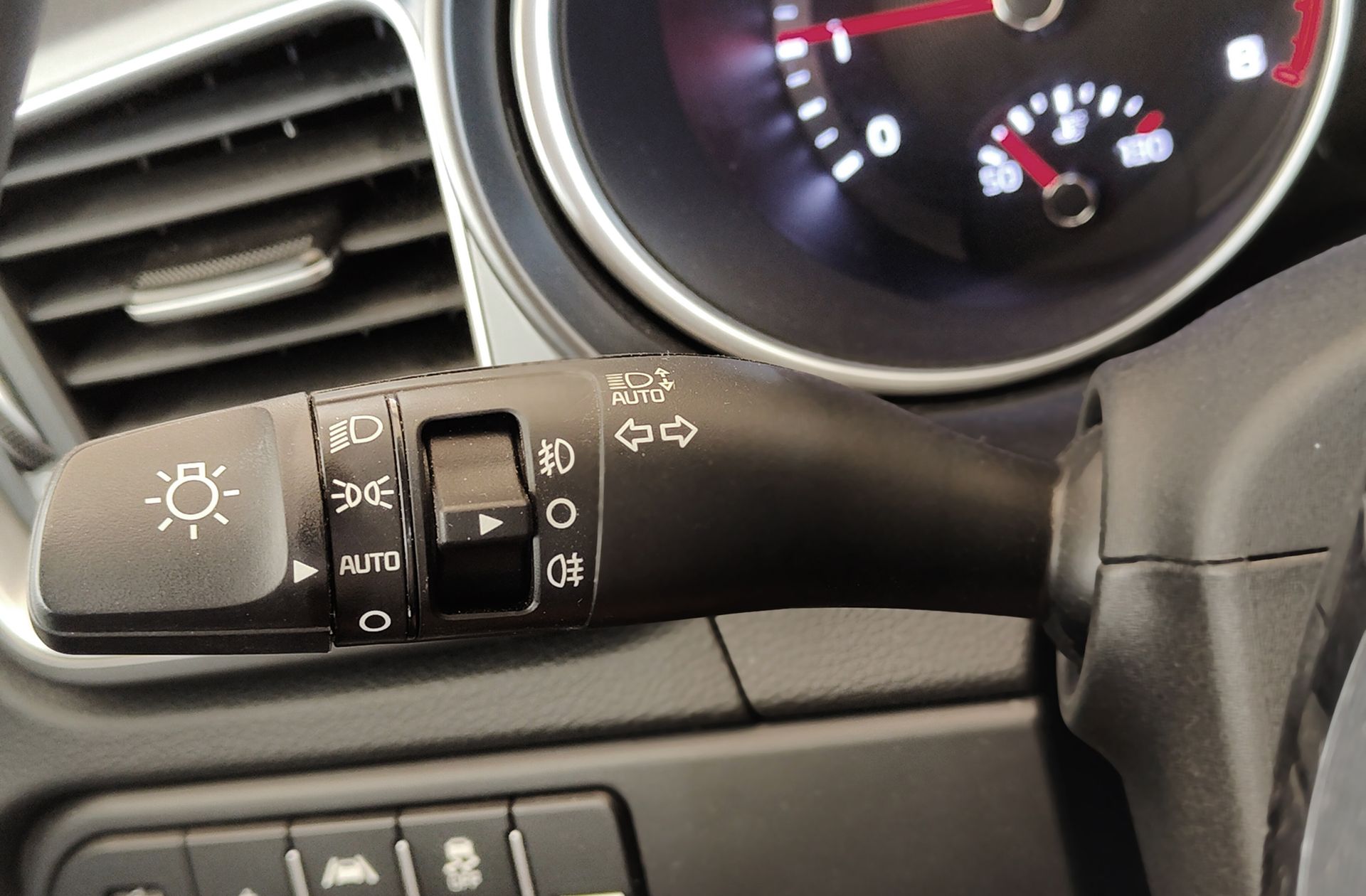 Kia XCeed 1.0 T-GDi Drive - foto 23