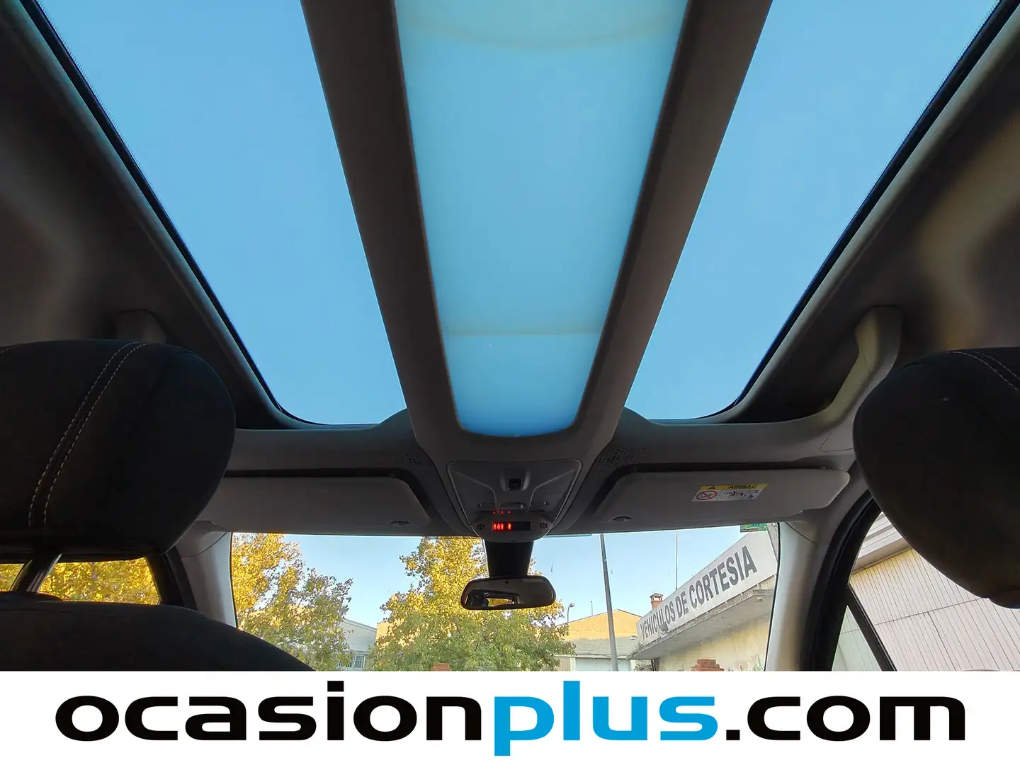 Foto Peugeot Rifter Peugeot Rifter BlueHDi 130 GT Line Standard EAT8 (130 CV)