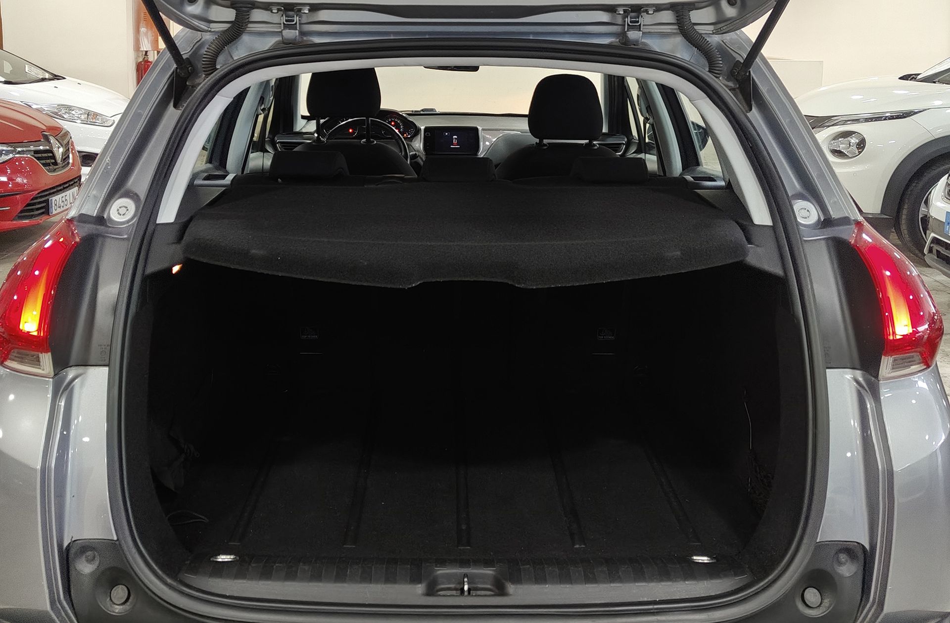 Peugeot 2008 VTI 82 Active - foto 12