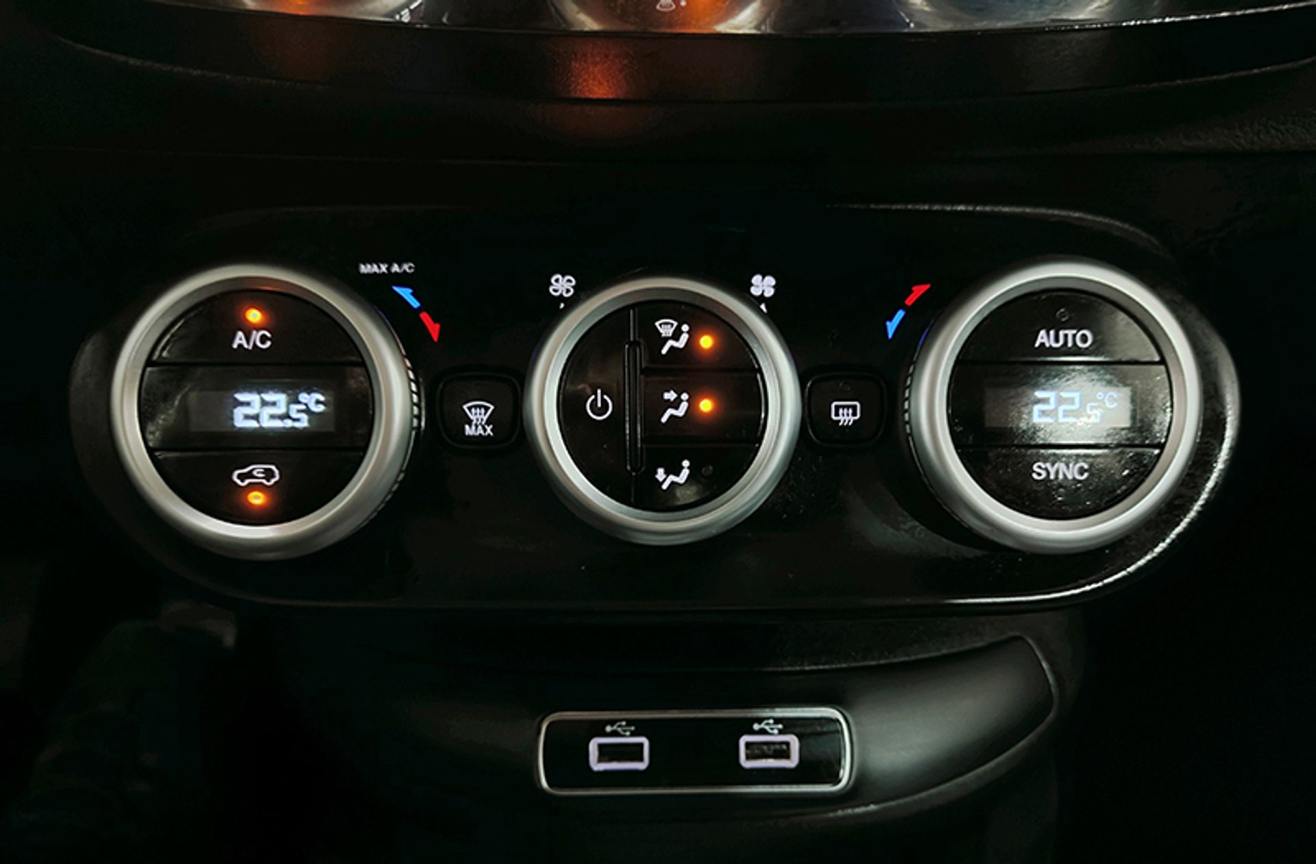 Fiat 500X 1.0 Firefly T3 Cross - foto 28
