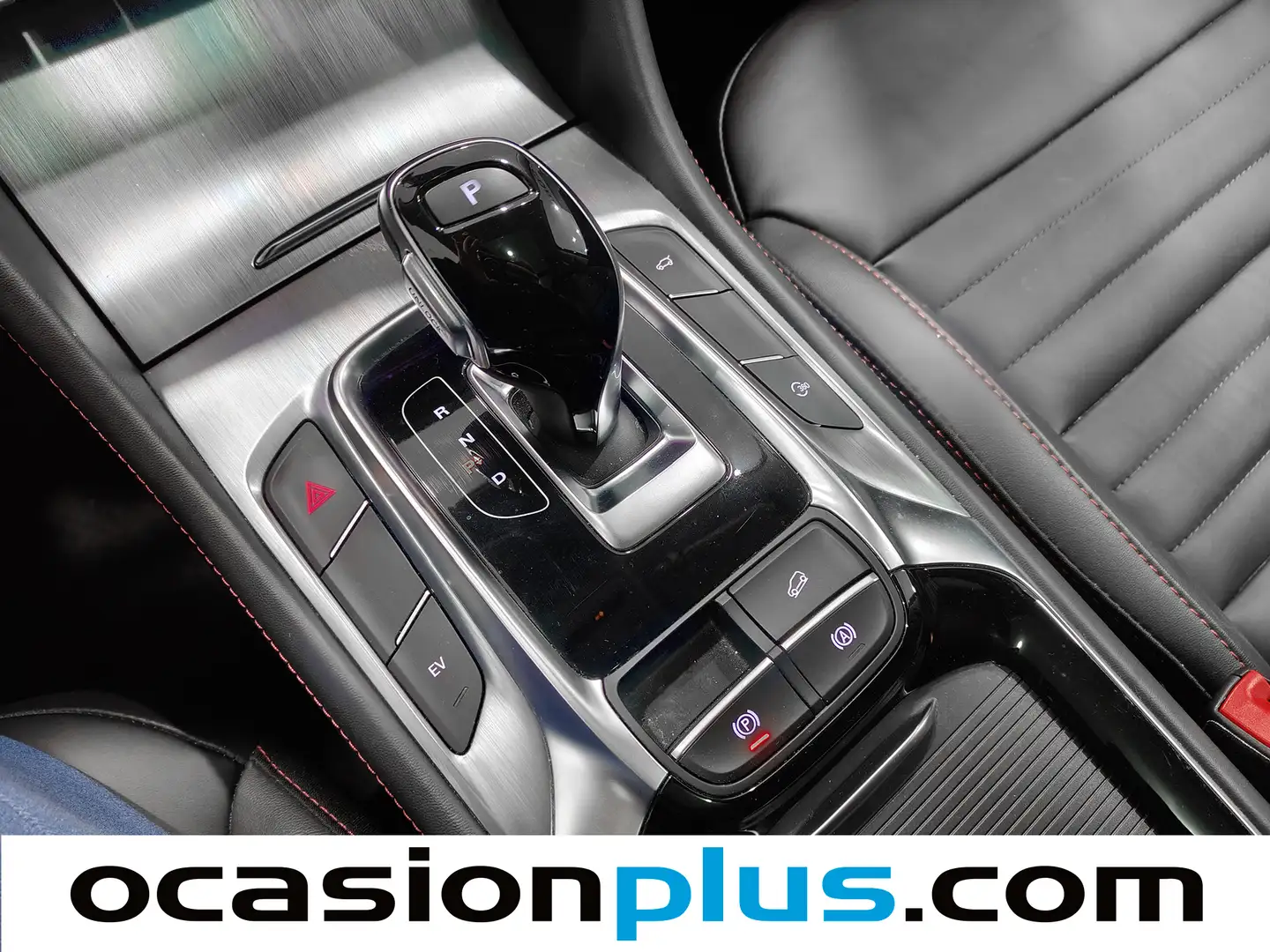 Foto MG HS MG eHS 1.5 T-GDI PHEV Luxury (258 CV)