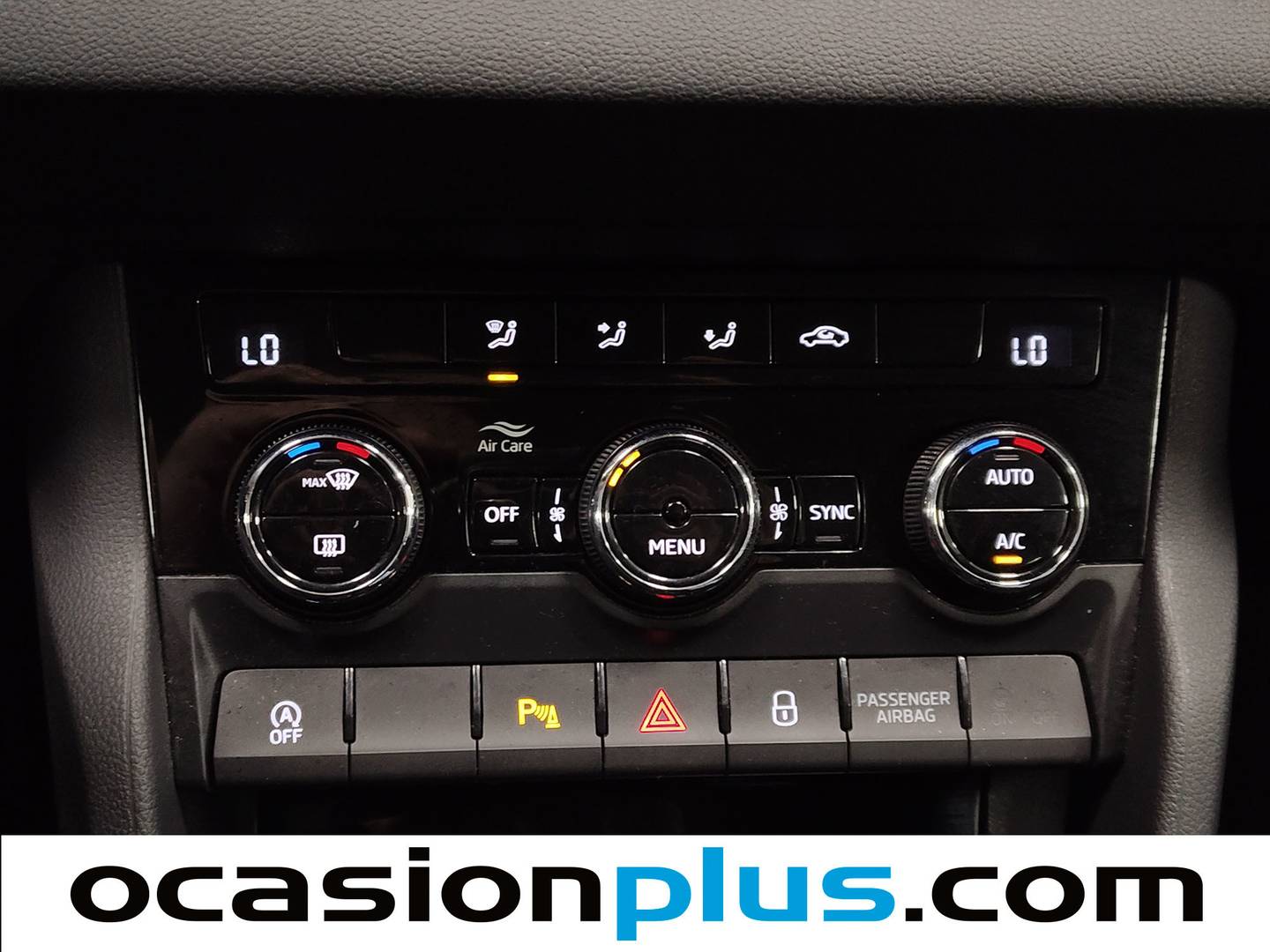 Foto Skoda Karoq Skoda Karoq 2.0 TDI Selection  (115 CV)