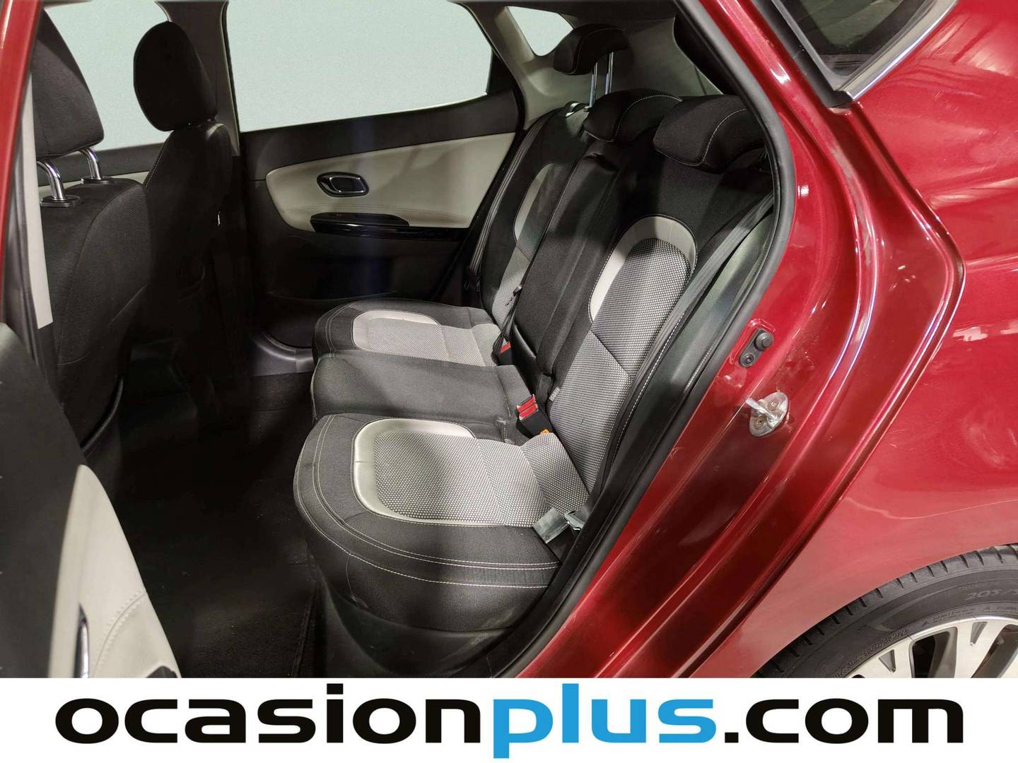Foto asientos traseros KIA Ceed KIA Ceed 1.0 T-GDi Eco-Dynamics x-Tech (100 CV)