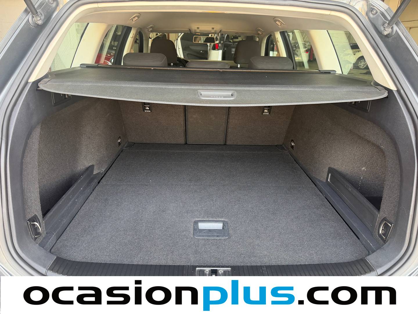 Fotos maletero Volkswagen Passat Volkswagen Passat Variant Edition 1.6 TDI BMT (120 CV)