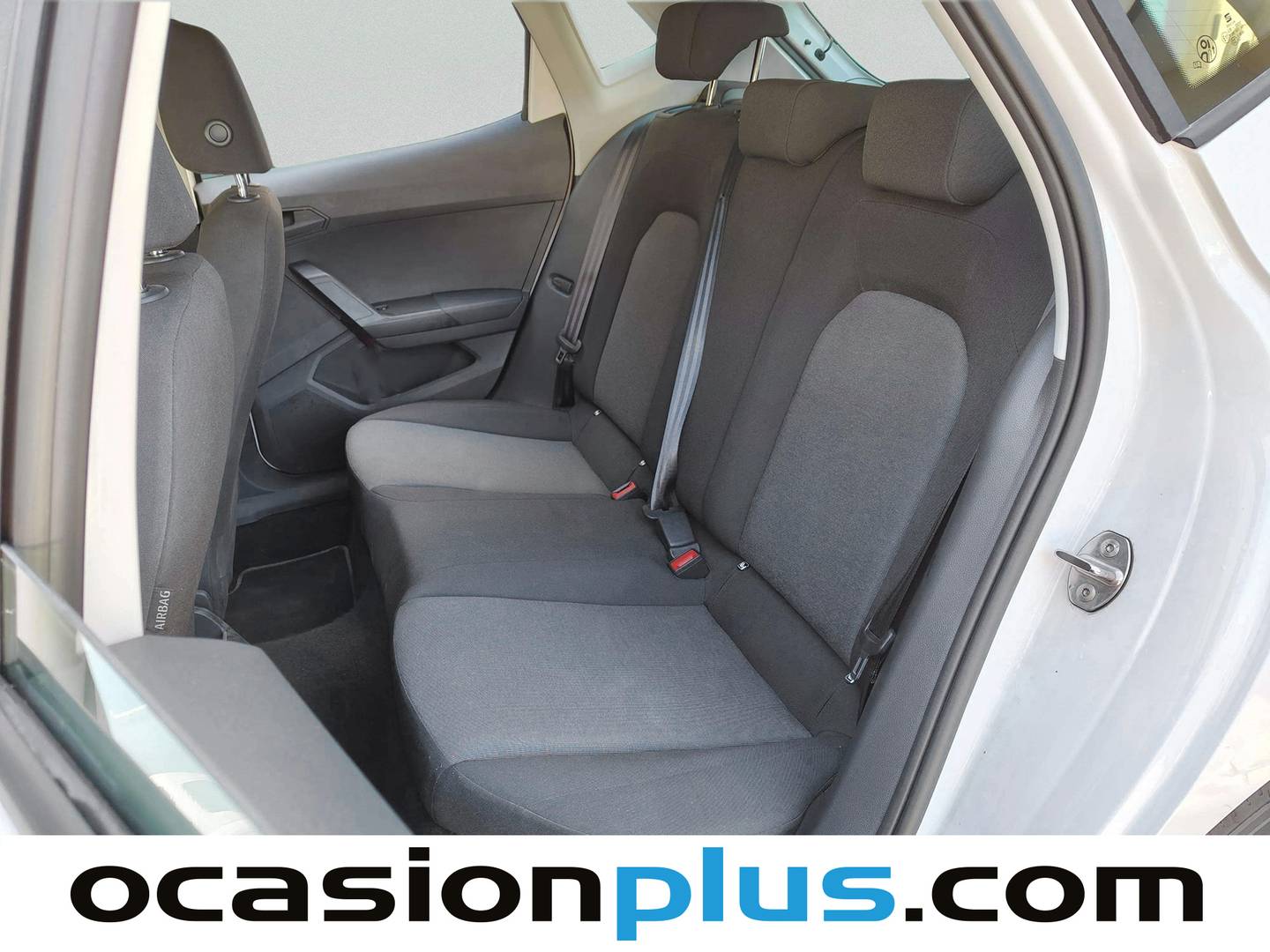 Foto asientos traseros Seat Ibiza Seat Ibiza 1.0 MPI S&S Reference XM (80 CV)