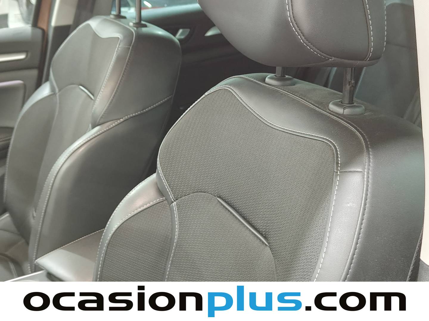 Foto Renault Mégane Renault Megane Zen TCe (140 CV) EDC GPF