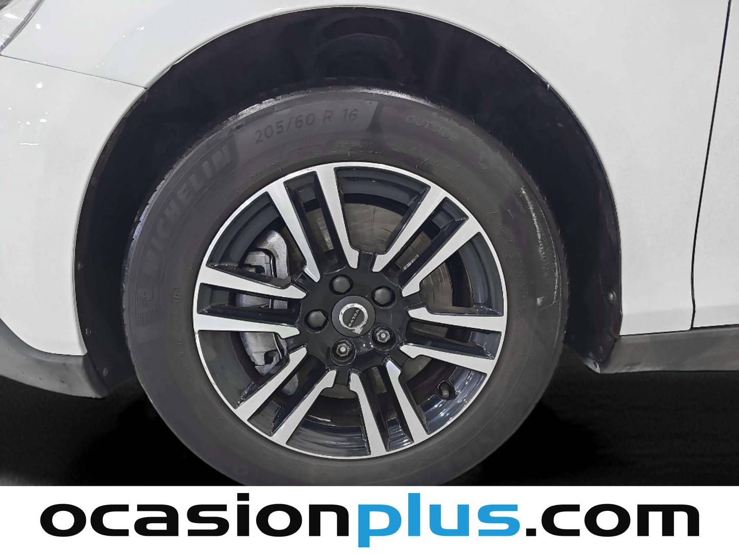 Foto Volvo V40 Cross Country Volvo V40 Cross Country D2 Plus (120 CV)