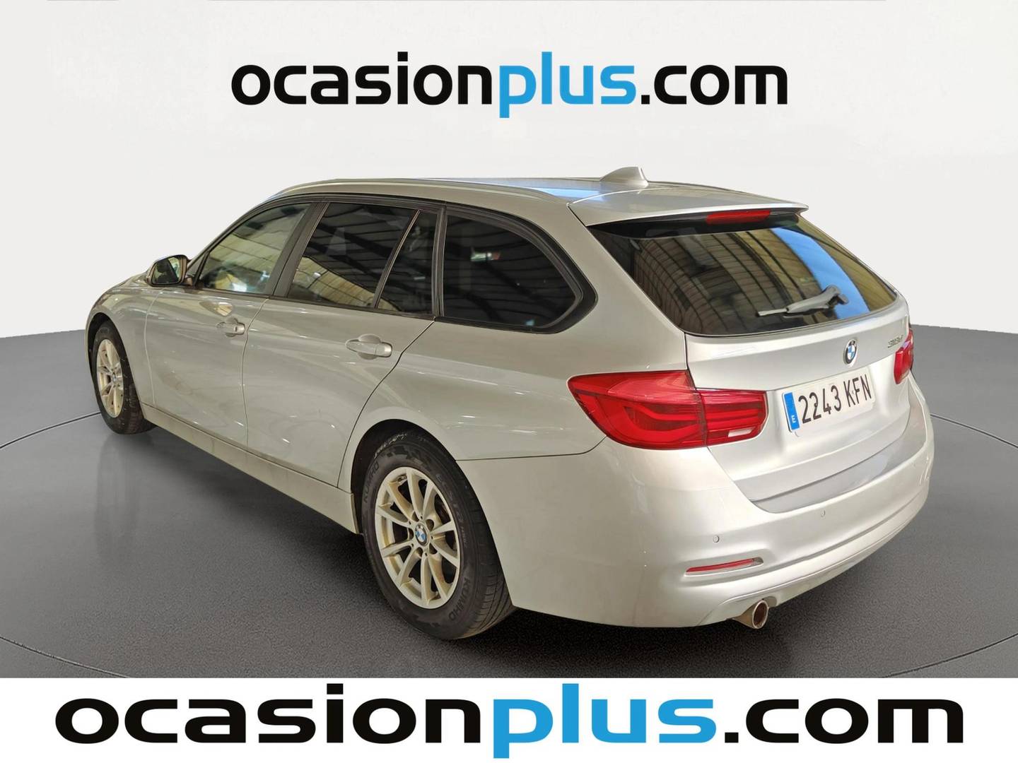 Foto trasera BMW Serie 3 BMW Serie 3 318d Touring (150 CV) izquierda