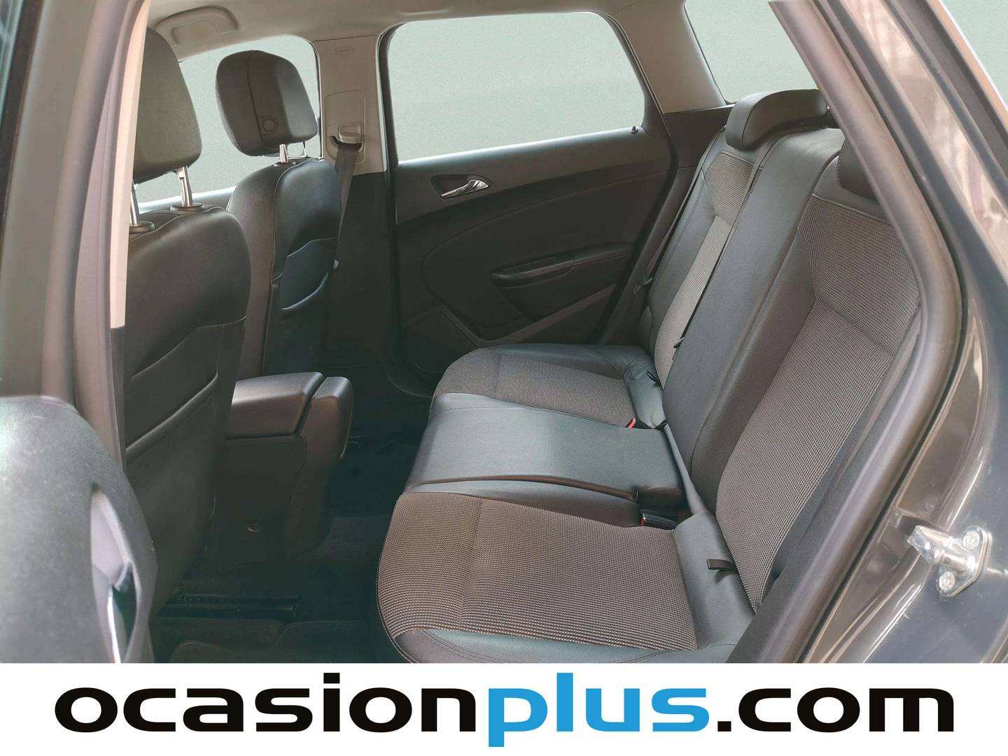 Foto Opel Astra Opel Astra 2.0 CDTi Excellence  (165 CV)