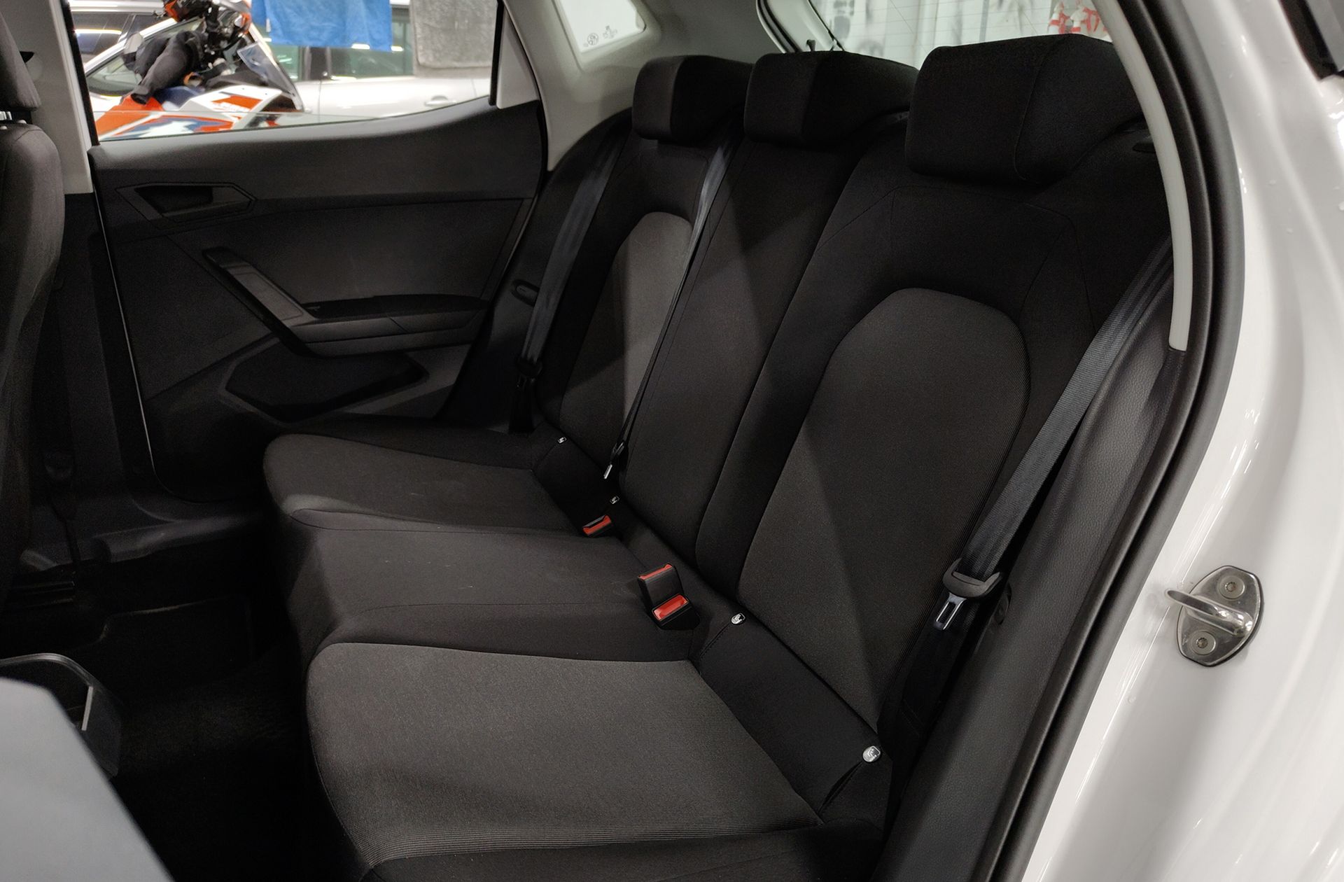 SEAT Ibiza 1.0 MPI Reference XM - foto 11