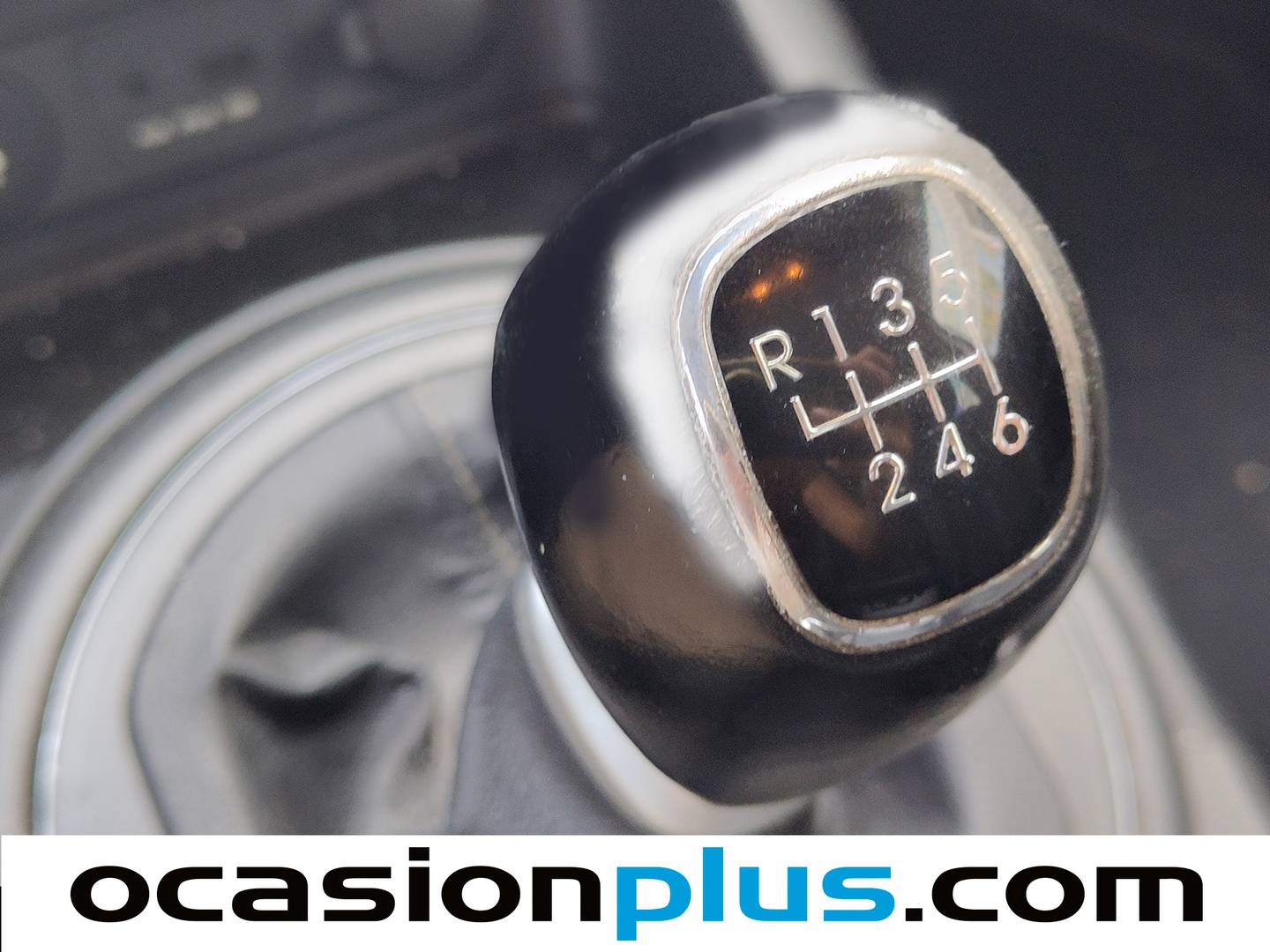 Extras y acabados del KIA Sportage KIA Sportage 1.6 GDI Drive 4x2 (135 CV)