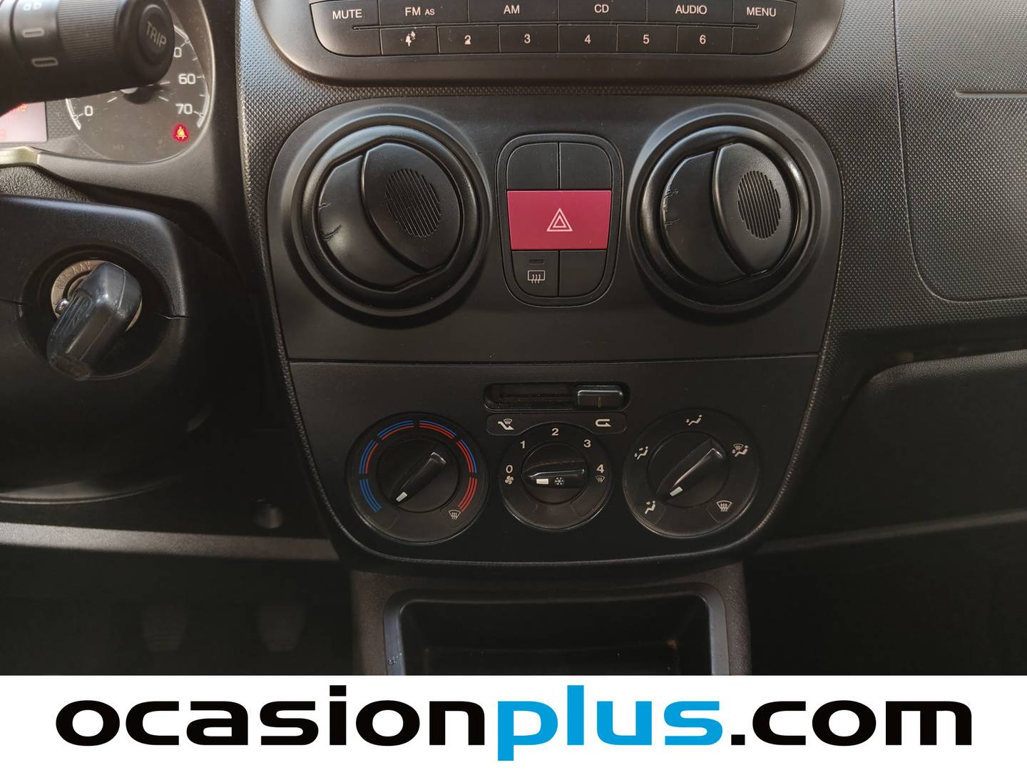 Foto Citroën Nemo Citroen Nemo Combi HDi 75 Attraction (75 CV)