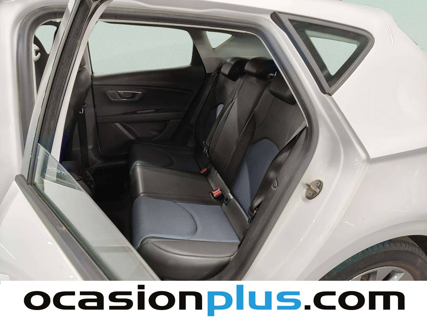 Foto asientos traseros Seat León Seat León 1.4 TSI St&Sp I-Tech (125 CV)