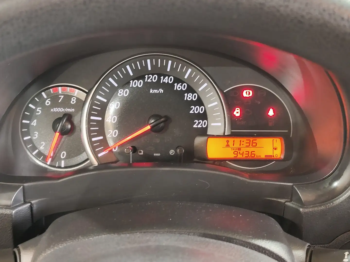 Foto Nissan Micra Nissan Micra 1.2 Visia (80 CV)