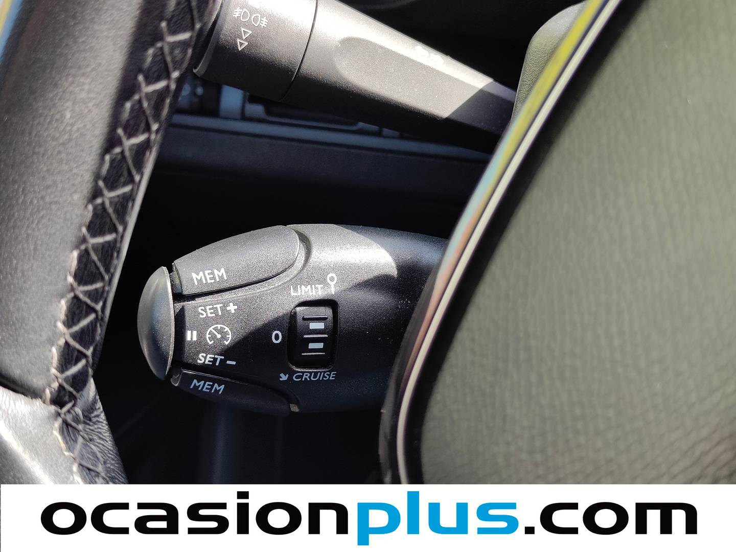 Paquetes del Peugeot 5008 Peugeot 5008 PureTech 130 S&S Allure (130 CV) 7 Plazas