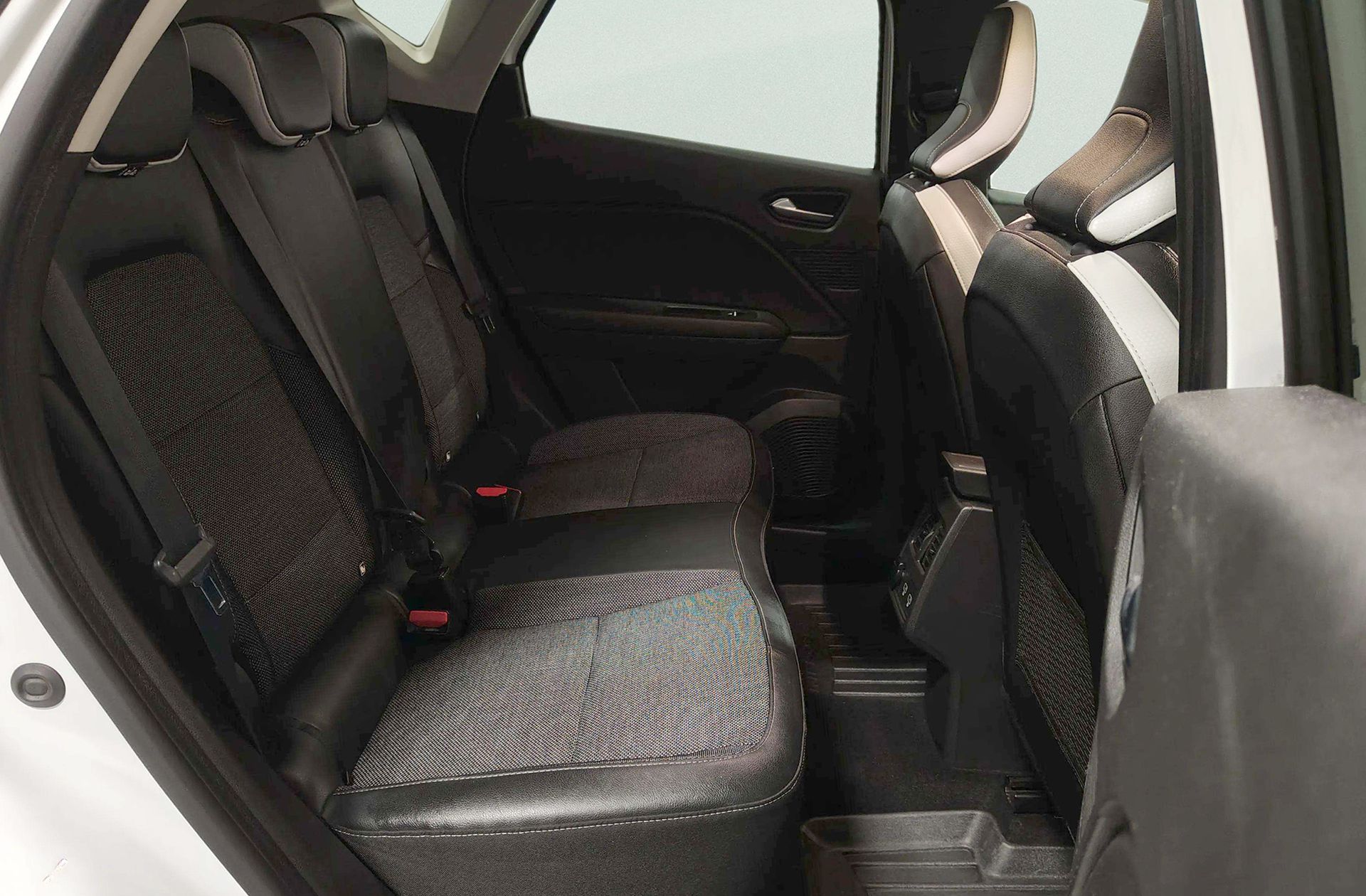 Renault Captur Zen E-Tech Híbrido enchufable - foto 20